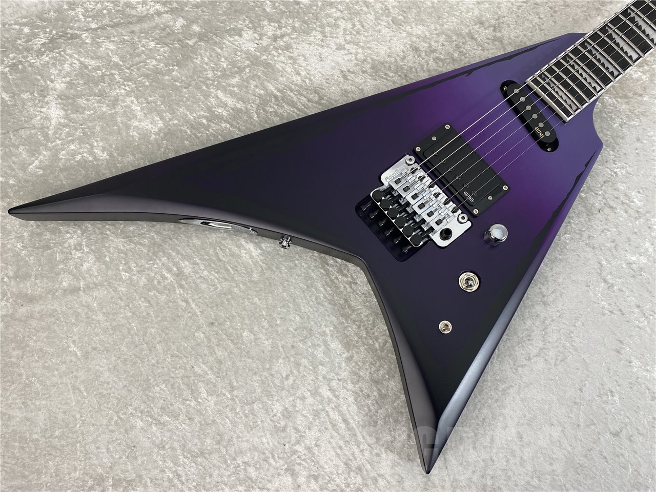 【即納可能】E-II(イーツ―) ALEXI RIPPED (BODOM AFTER MIDNIGHT/Alexi Laihoモデル) お茶の水駅前店(東京)