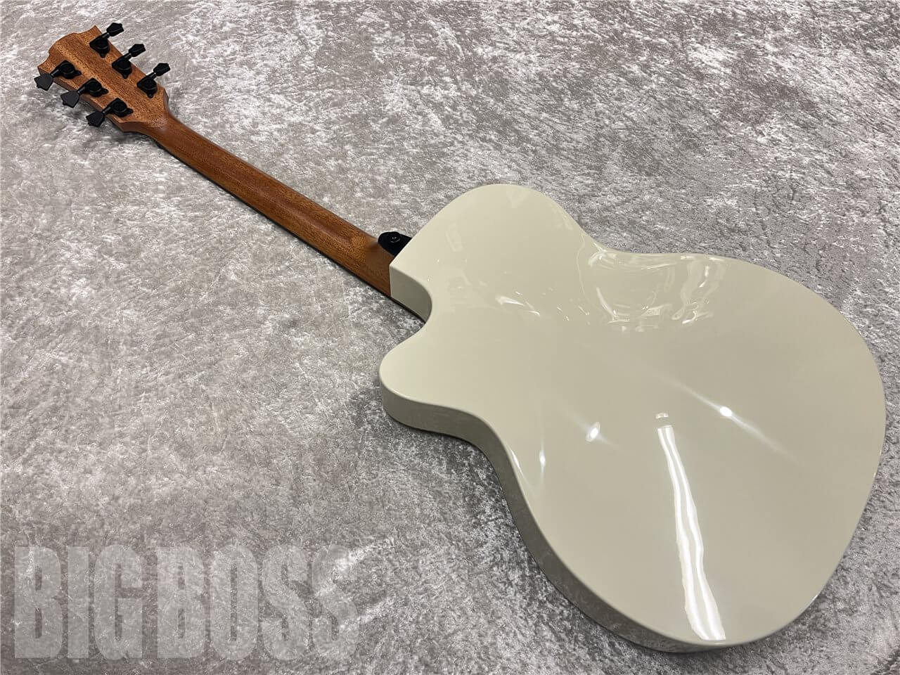 【即納可能】LAG Guitars（ラグギターズ）T118ASCE（Ivory）　名古屋店