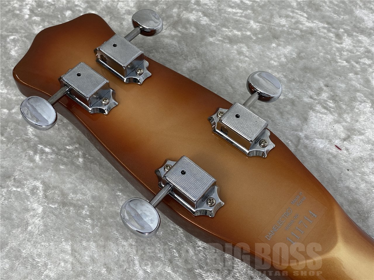 【即納可能】Danelectro(ダンエレクトロ) LONGHORN BASS (Copper Burst) お茶の水駅前店(東京)