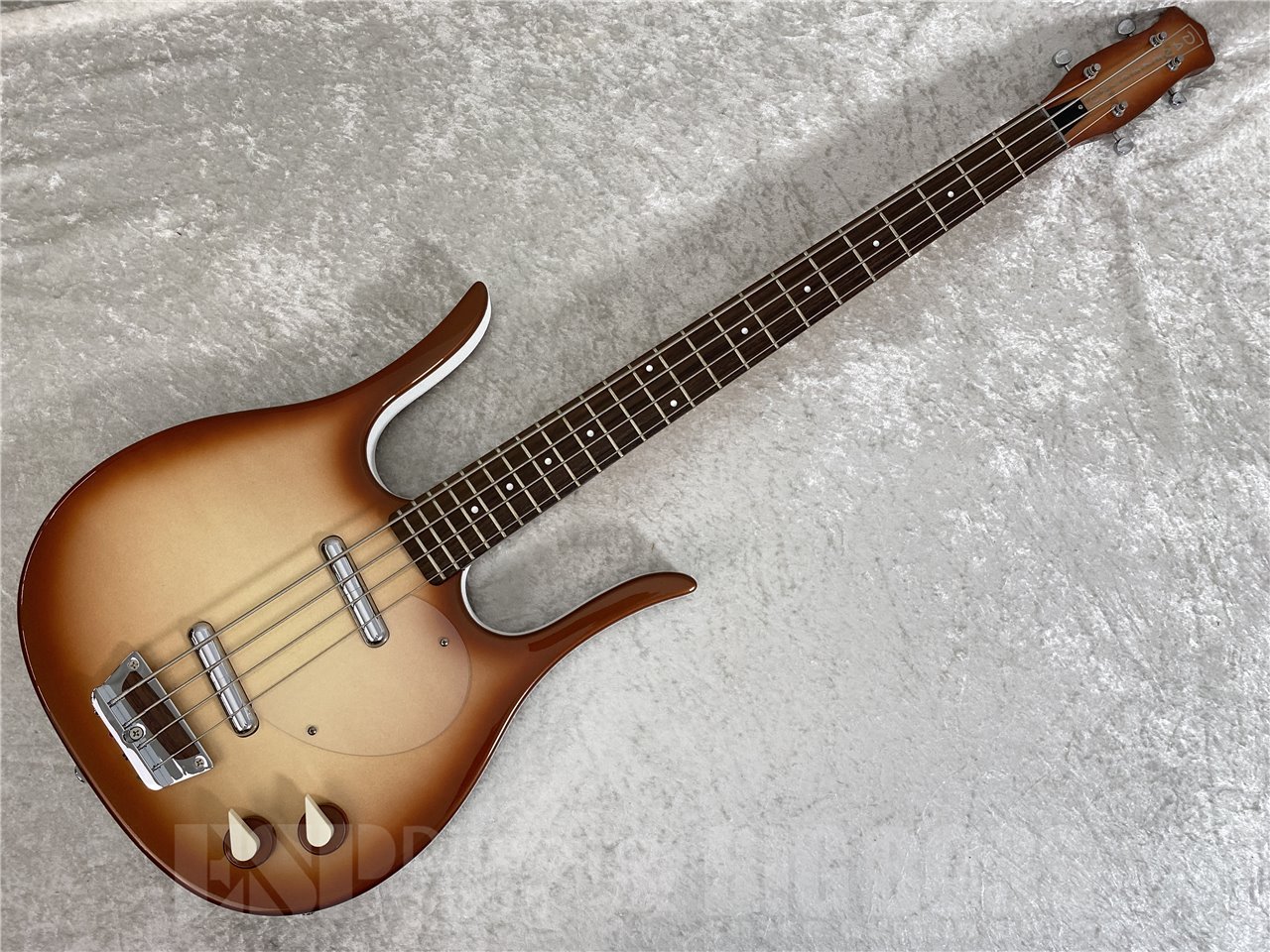 【即納可能】Danelectro(ダンエレクトロ) LONGHORN BASS (Copper Burst) お茶の水駅前店(東京)