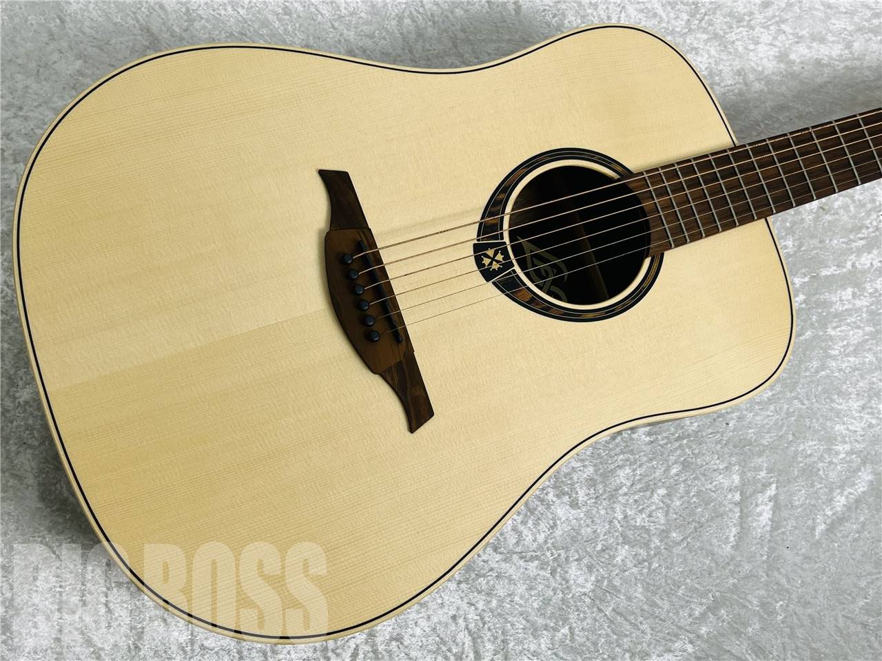 【即納可能】LAG Guitars（ラグギターズ）T270D（アコースティックギター） お茶の水駅前店・別館