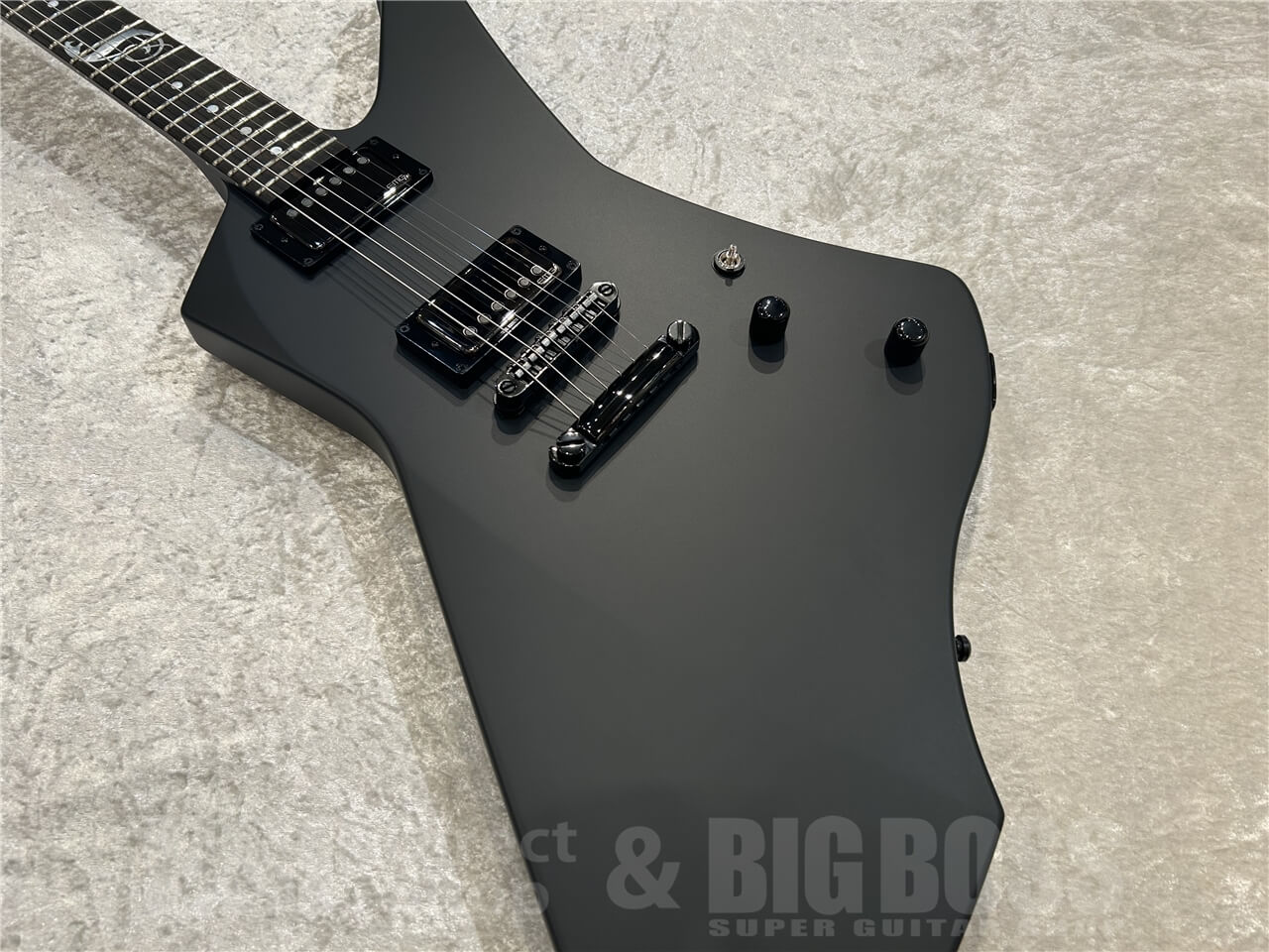【即納可能】ESP（イーエスピー）SNAKEBYTE / Black Satin 仙台店