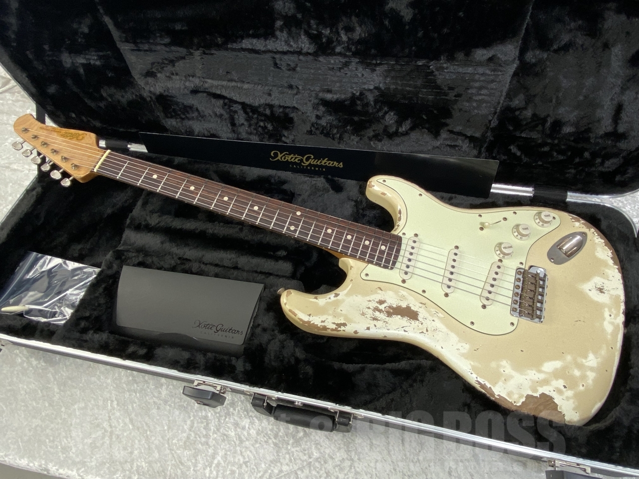 【即納可能】Xotic(エキゾチック) XSC-1 Super Heavy Aged (Vintage White) お茶の水駅前店(東京)