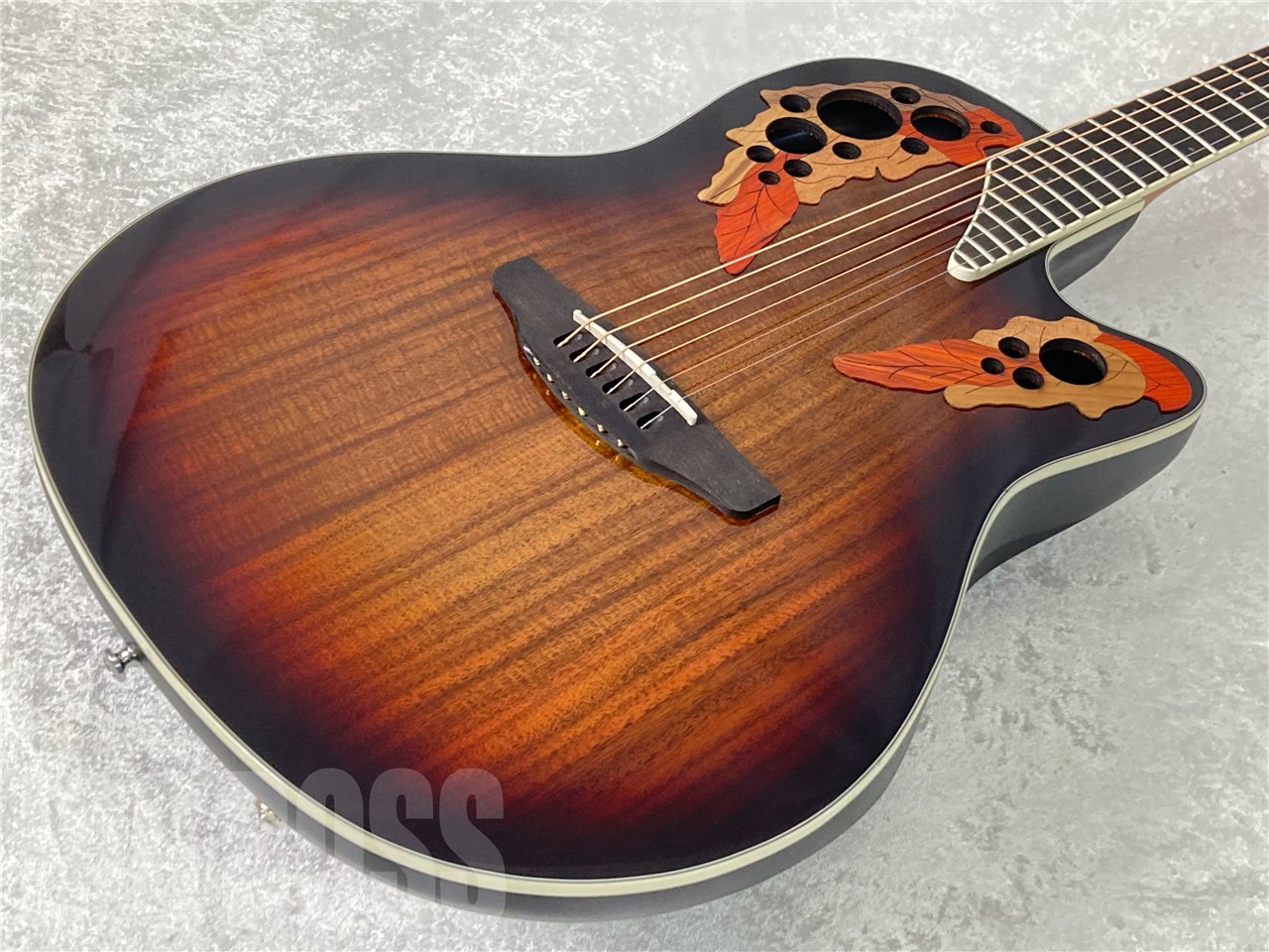 Ovation Ultra model エレクトリックアコースティックギター www