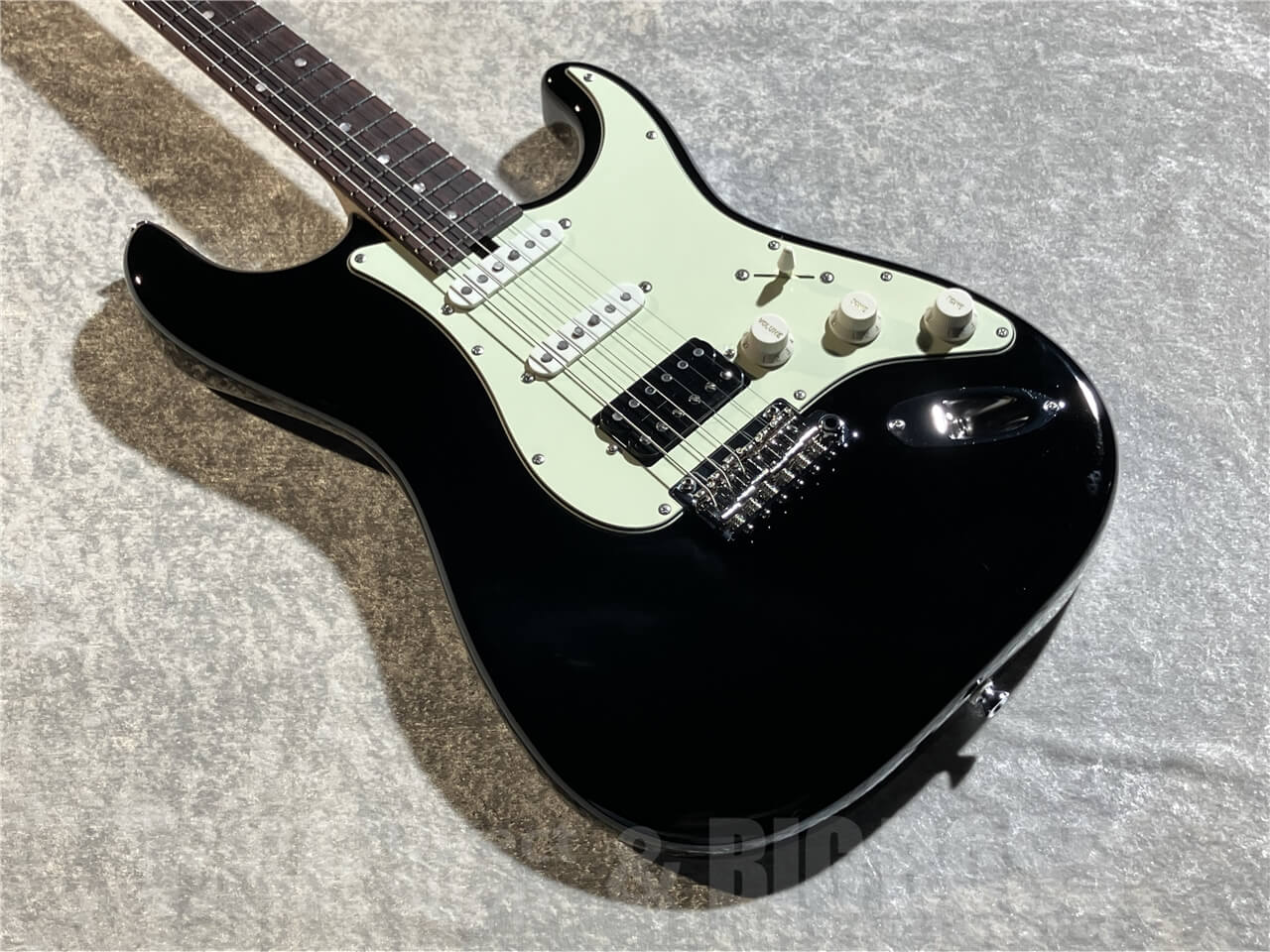 【即納可能/OUTLET】SAITO GUITARS(サイトウギターズ) S-622CS Heritage (Black/Mint Green) 札幌店