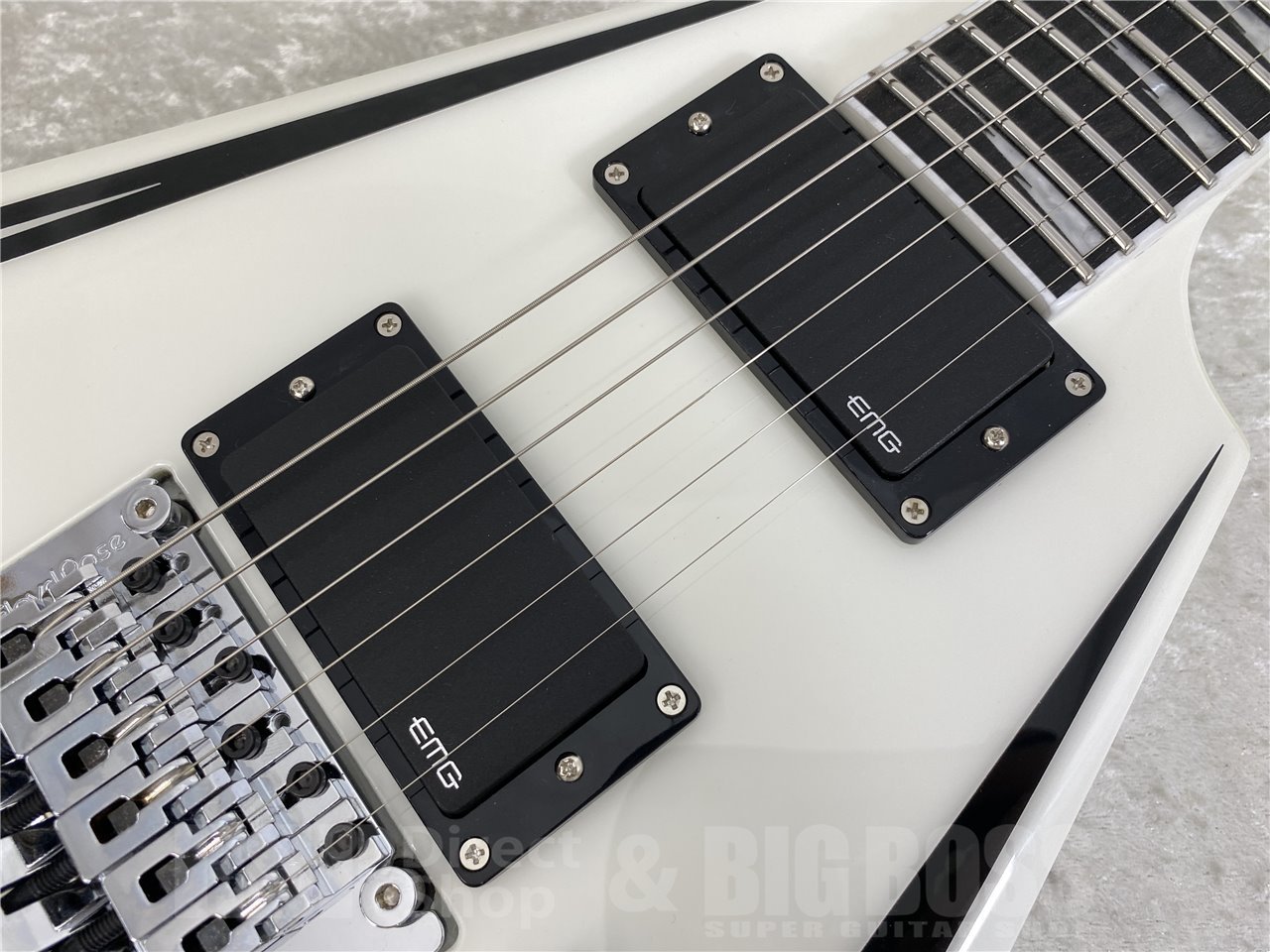 【即納可能】E-II(イーツー) SV (White, w/Black Stripes) お茶の水駅前店(東京)