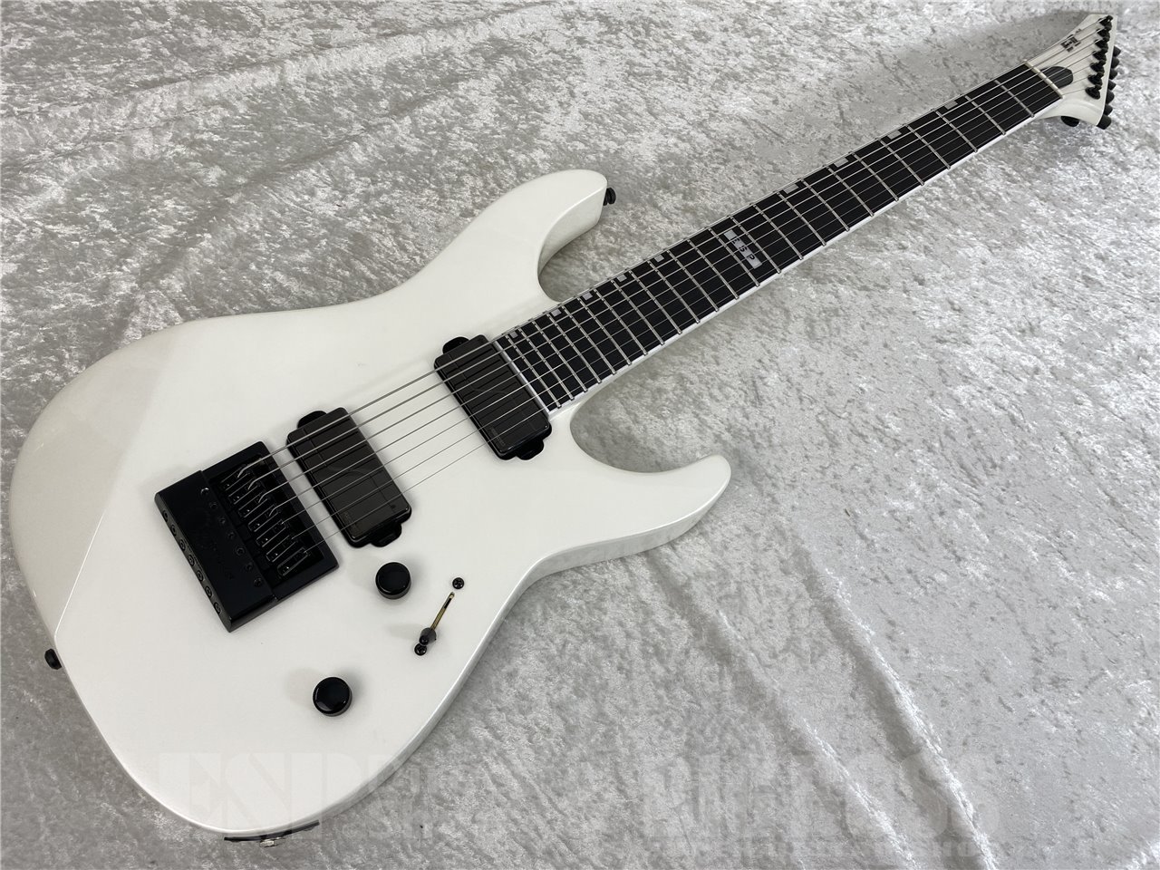 【即納可能】E-II(イーツー) M-II 7B ET (Pearl White) お茶の水駅前店(東京)