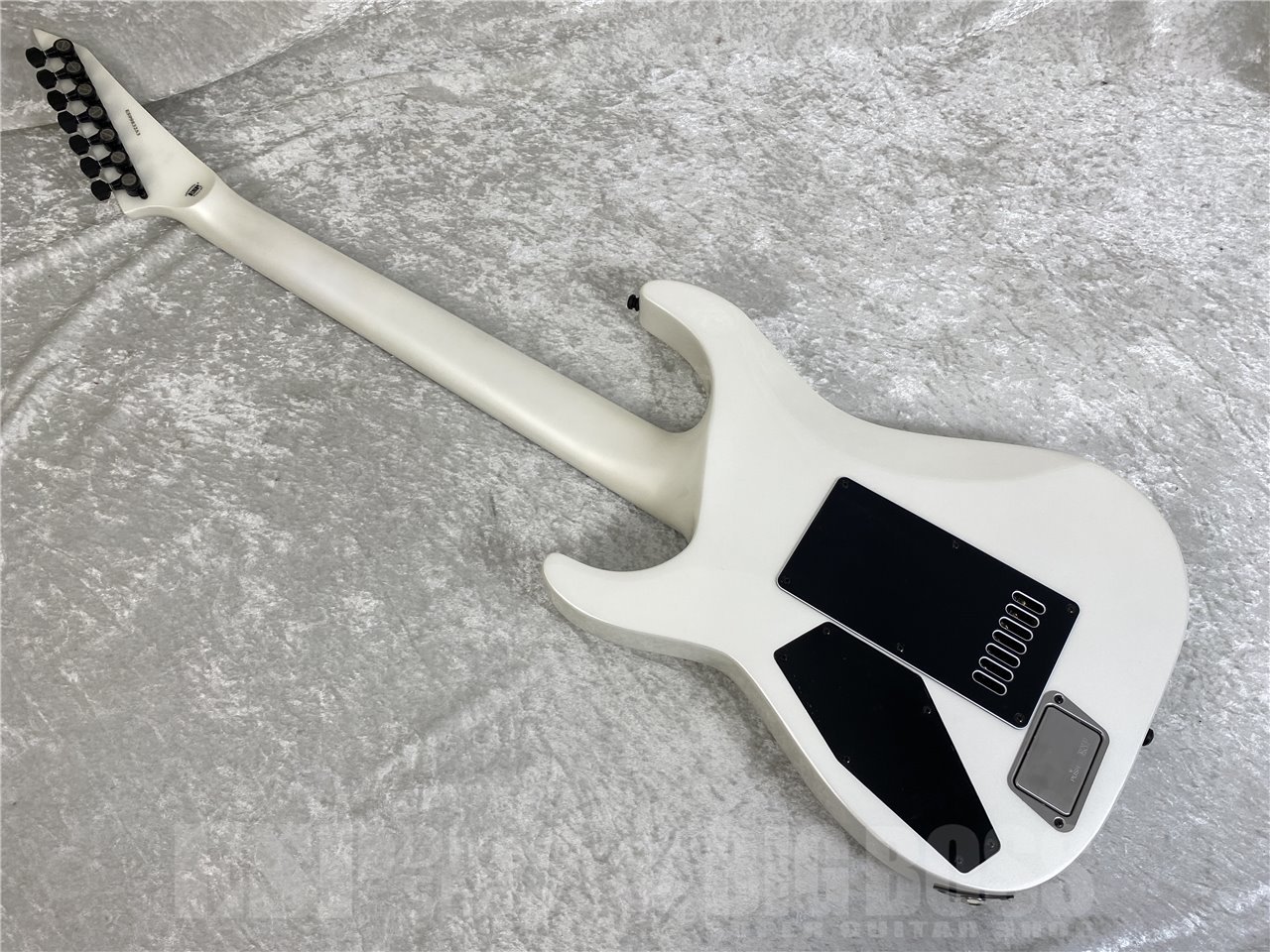 【即納可能】E-II(イーツー) M-II 7B ET (Pearl White) お茶の水駅前店(東京)