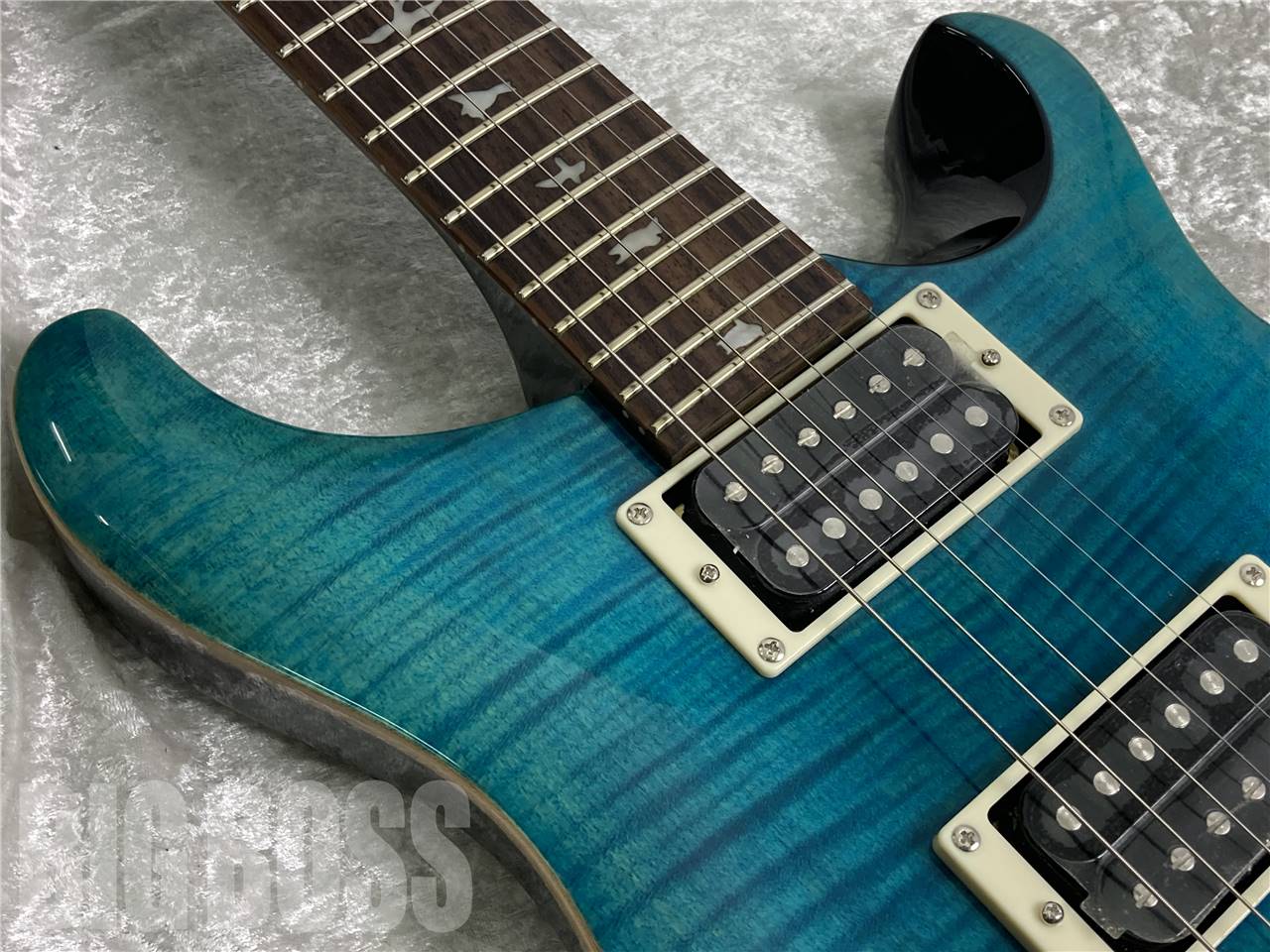 【即納可能】Paul Reed Smith(PRS/ポールリードスミス) SE Custom 24 / Blue Matteo お茶の水駅前店・別館