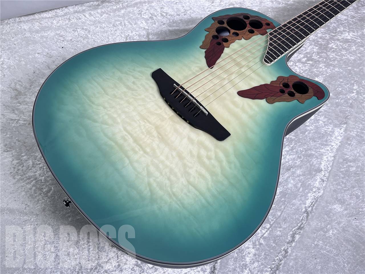 【即納可能】Ovation(オベーション) Celebrity Elite® Exotic Mid Depth CE44X-9B Mint Burst (エレクトリックアコースティックギター) お茶の水駅前店・別館