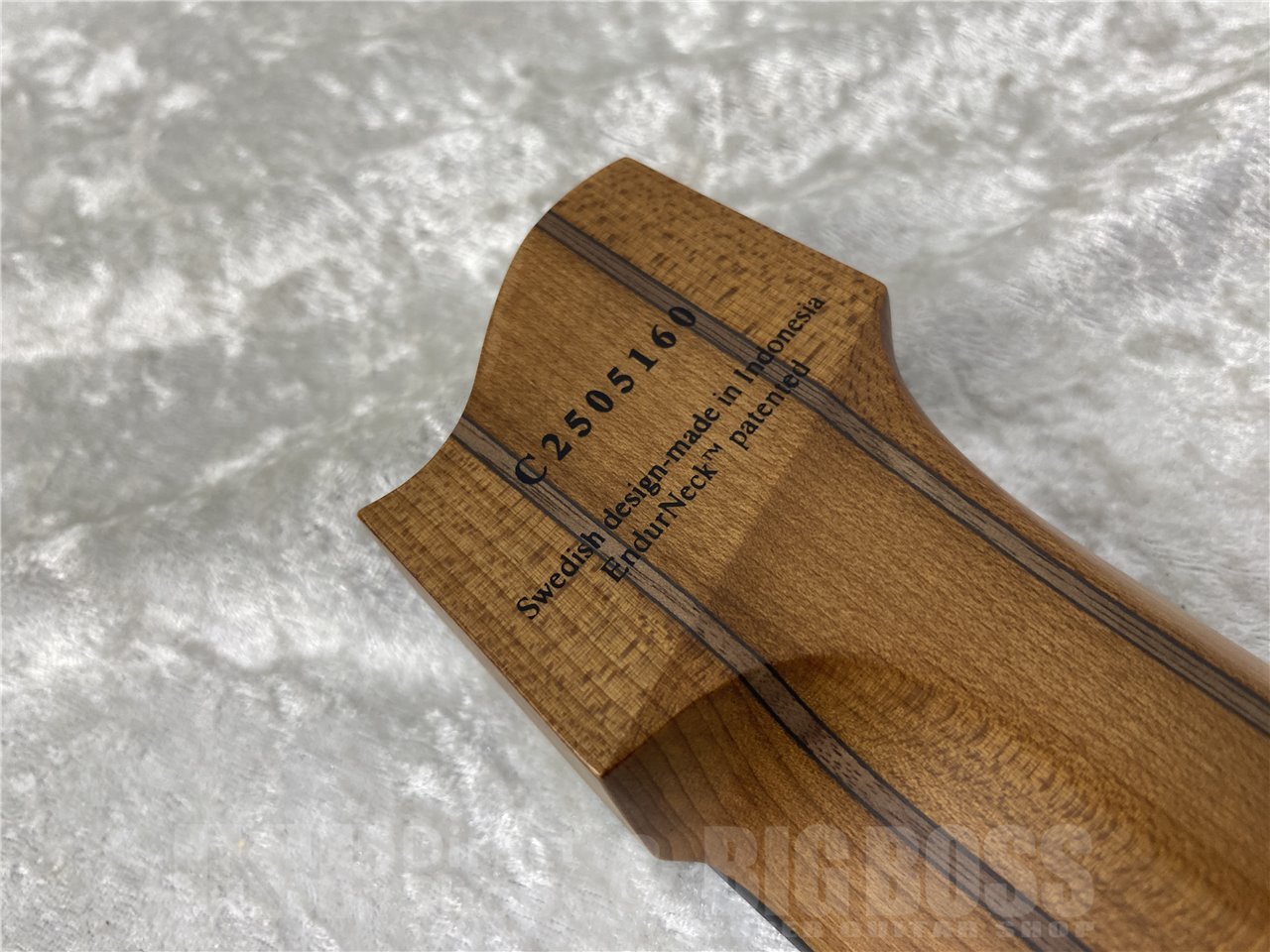 【即納可能/B級特価】strandberg(ストランドバーグ) Boden Prog NX7 (Deep Blue) お茶の水駅前店(東京)