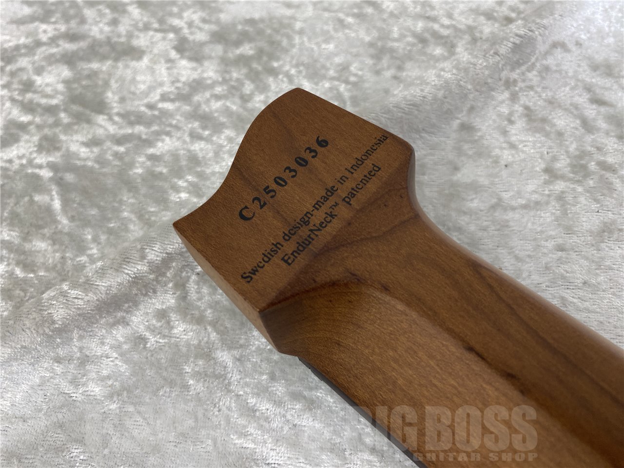 【即納可能/B級特価】strandberg(ストランドバーグ) Boden Essential 6 (Future Dusk) お茶の水駅前店(東京)