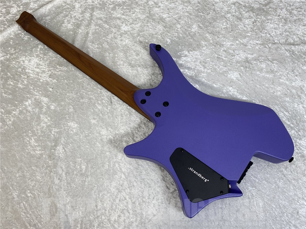 【即納可能/B級特価】strandberg(ストランドバーグ) Boden Essential 6 (Future Dusk) お茶の水駅前店(東京)