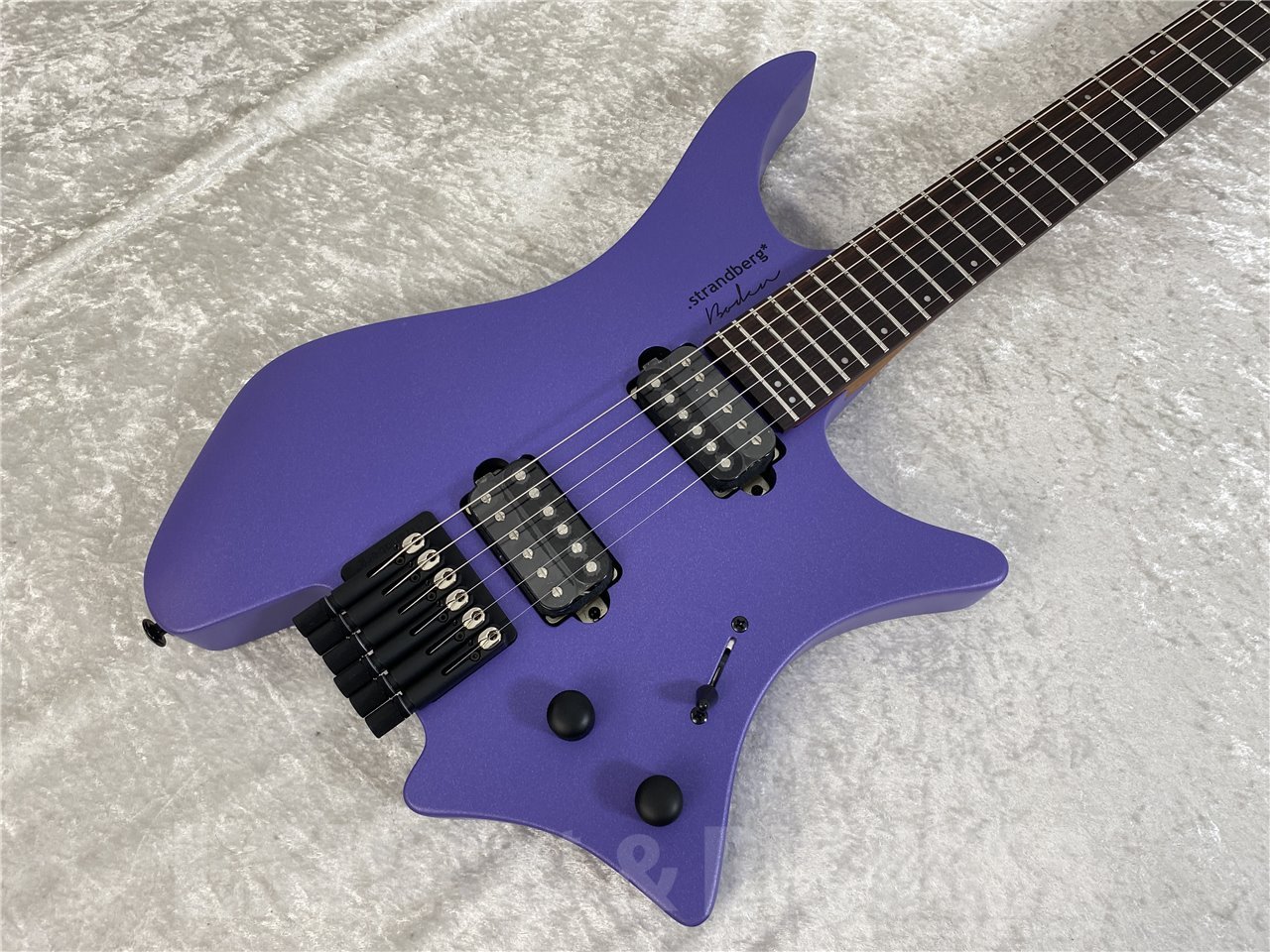 【即納可能/B級特価】strandberg(ストランドバーグ) Boden Essential 6 (Future Dusk) お茶の水駅前店(東京)