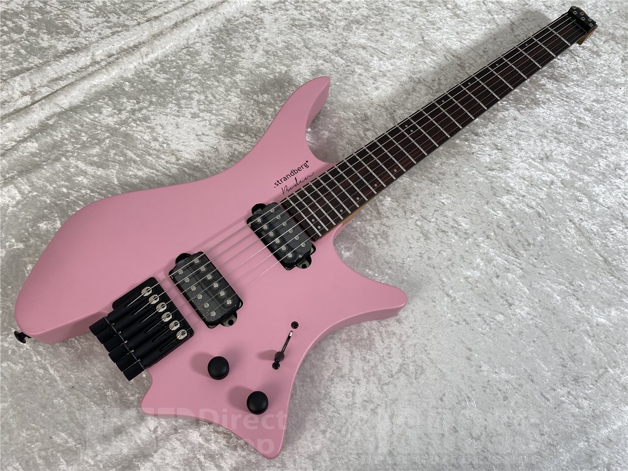 【即納可能/B級特価】strandberg(ストランドバーグ) Boden Essential 6 (Coral Pink) お茶の水駅前店(東京)