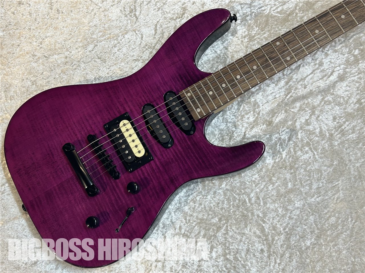 【即納可能】KRAMER (クレイマー) Striker Figured HSS / Transparent Purple 広島店【中古・アウトレット タイムセール開催中！12月26日～31日まで】