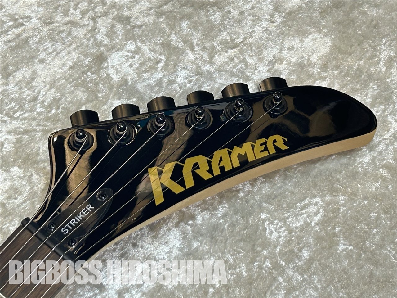 【即納可能】KRAMER (クレイマー) Striker Figured HSS / Transparent Purple 広島店【中古・アウトレット タイムセール開催中！12月26日～31日まで】