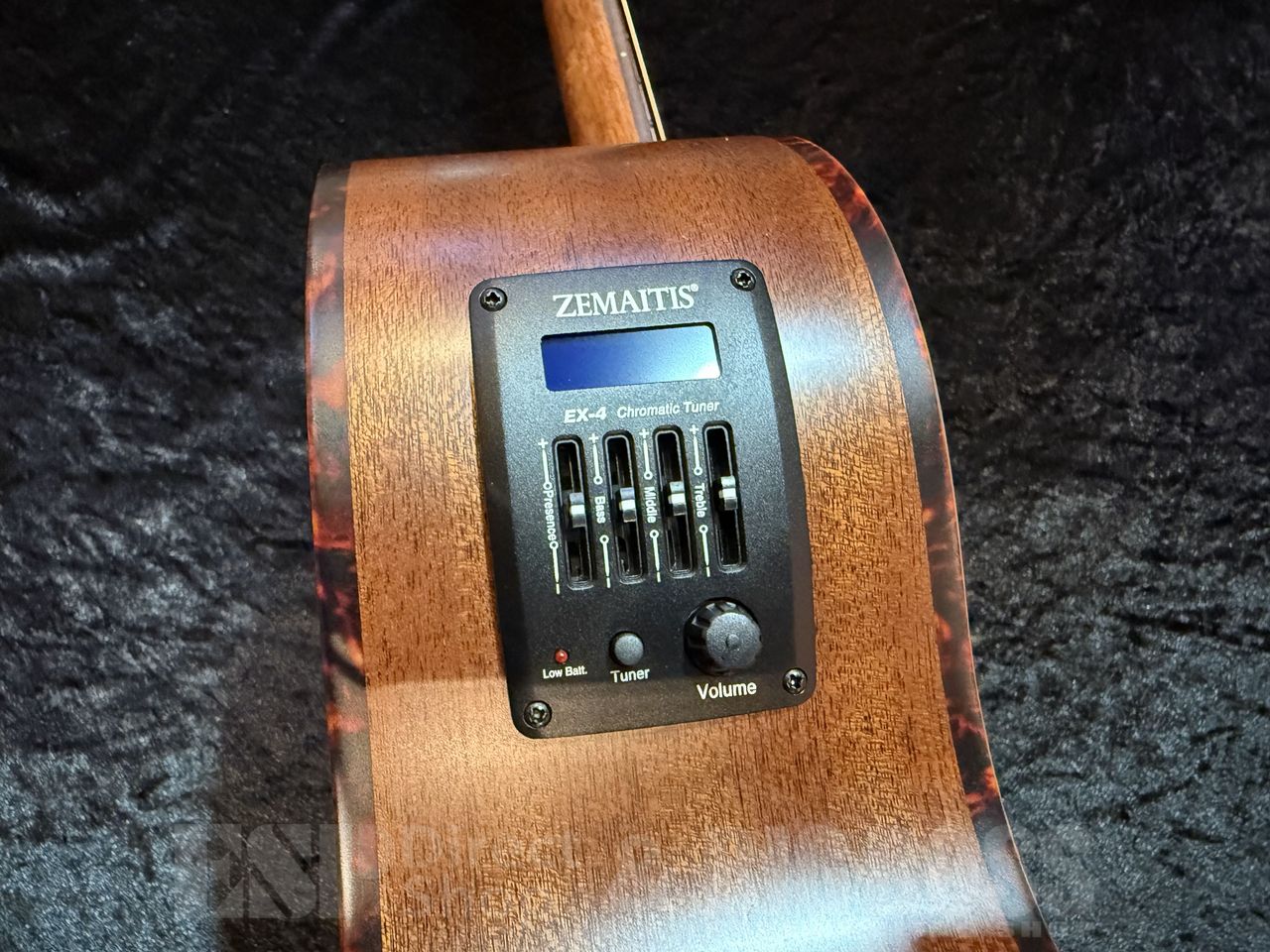 【即納可能】Zemaitis(ゼマイティス) CAF-90H (Gloss White Mother of Pearl) 福岡店