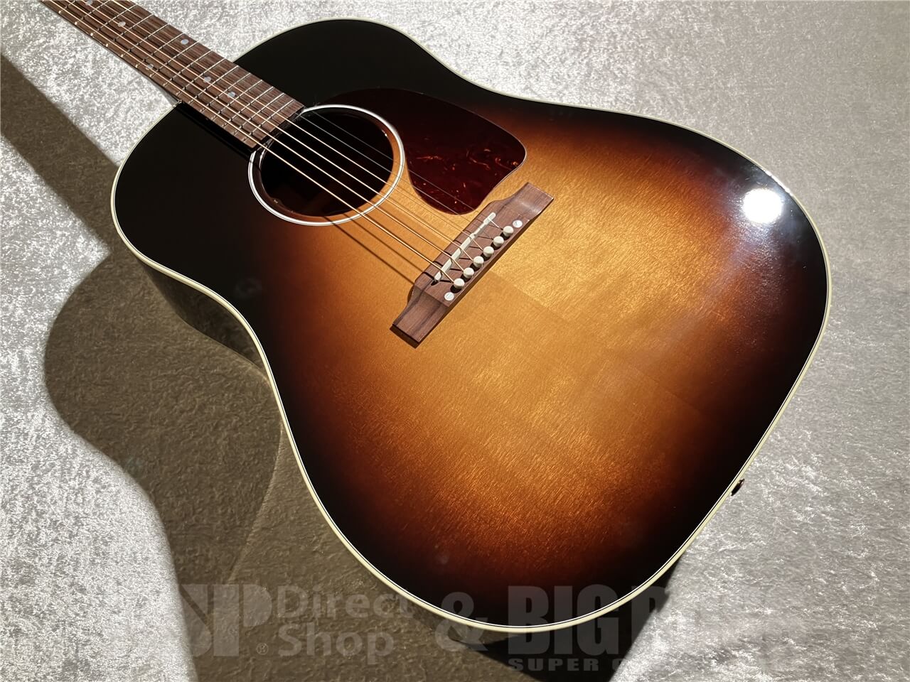 【即納可能】GIBSON(ギブソン) J-45 Standerd (Vintage Sunburst) 札幌店