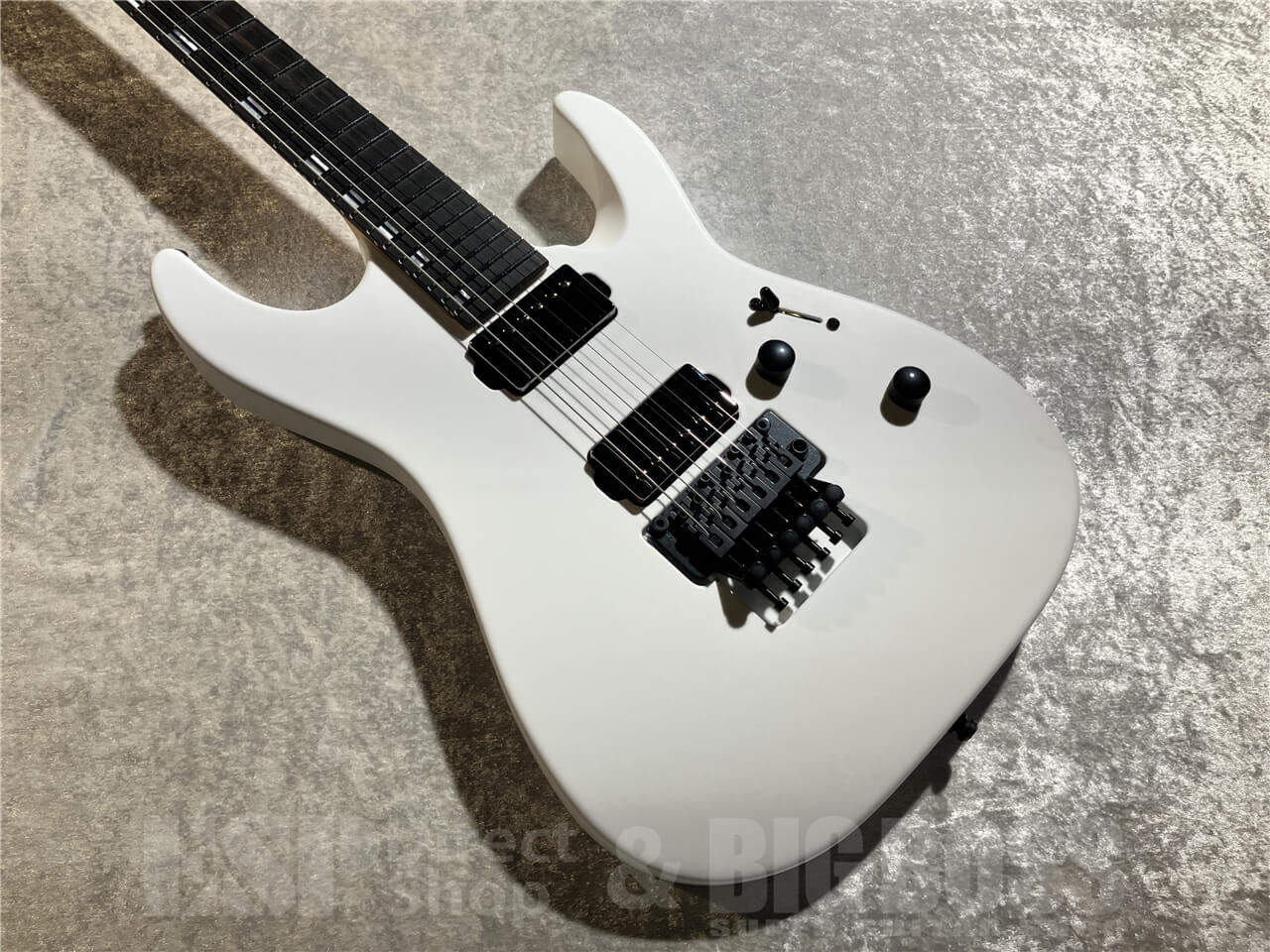 【即納可能】ESP(イ―エスピー) M-II DX (Snow White Satin) 札幌店