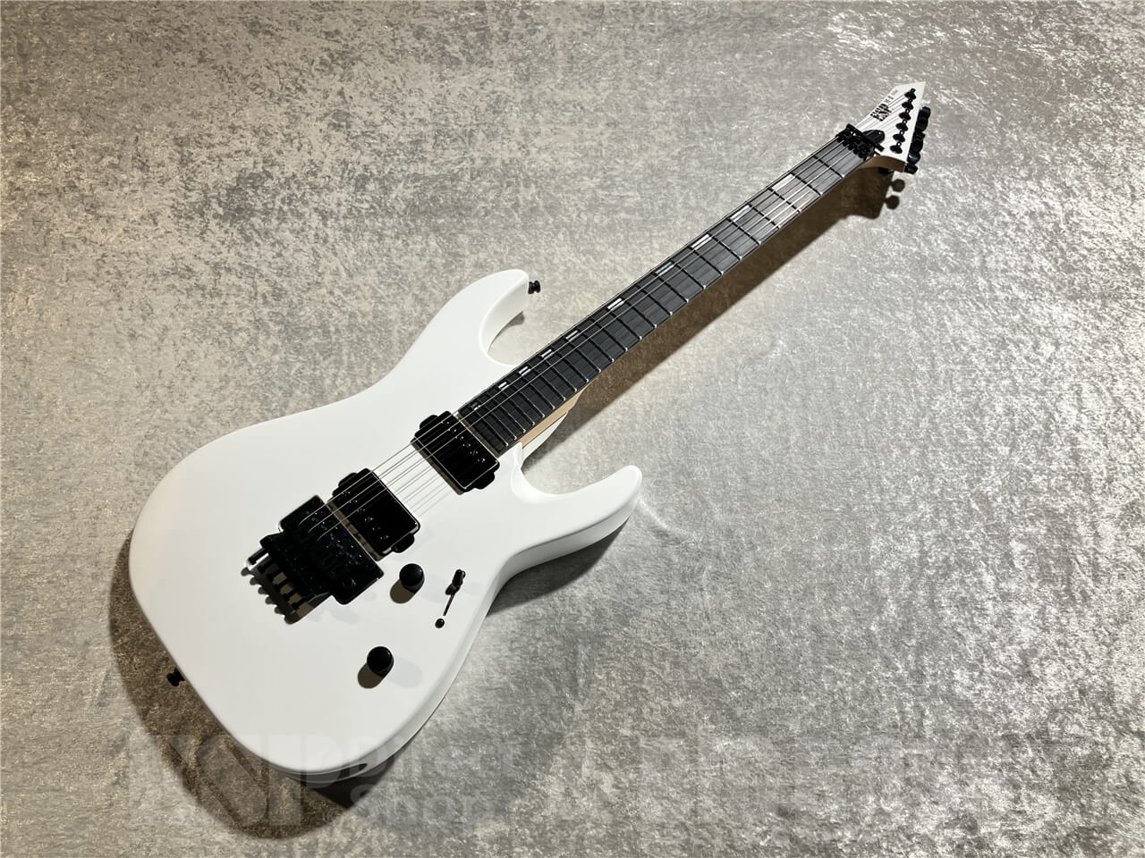 【即納可能】ESP(イ―エスピー) M-II DX (Snow White Satin) 札幌店
