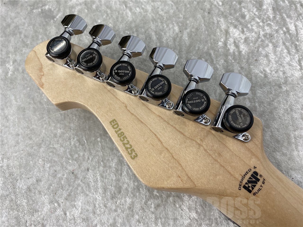 【即納可能】EDWARDS(エドワーズ) E-THROBBER-CTM (Leaf Green Metallic) お茶の水駅前店(東京)