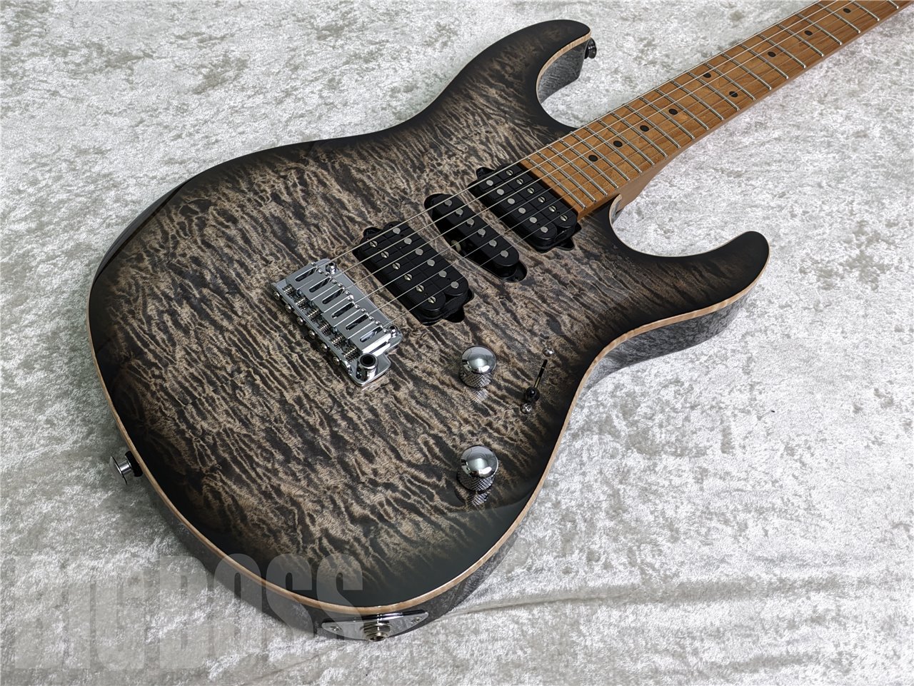 Suhr J Select Modern (リアSSH、フロントSSV) - エレキギター