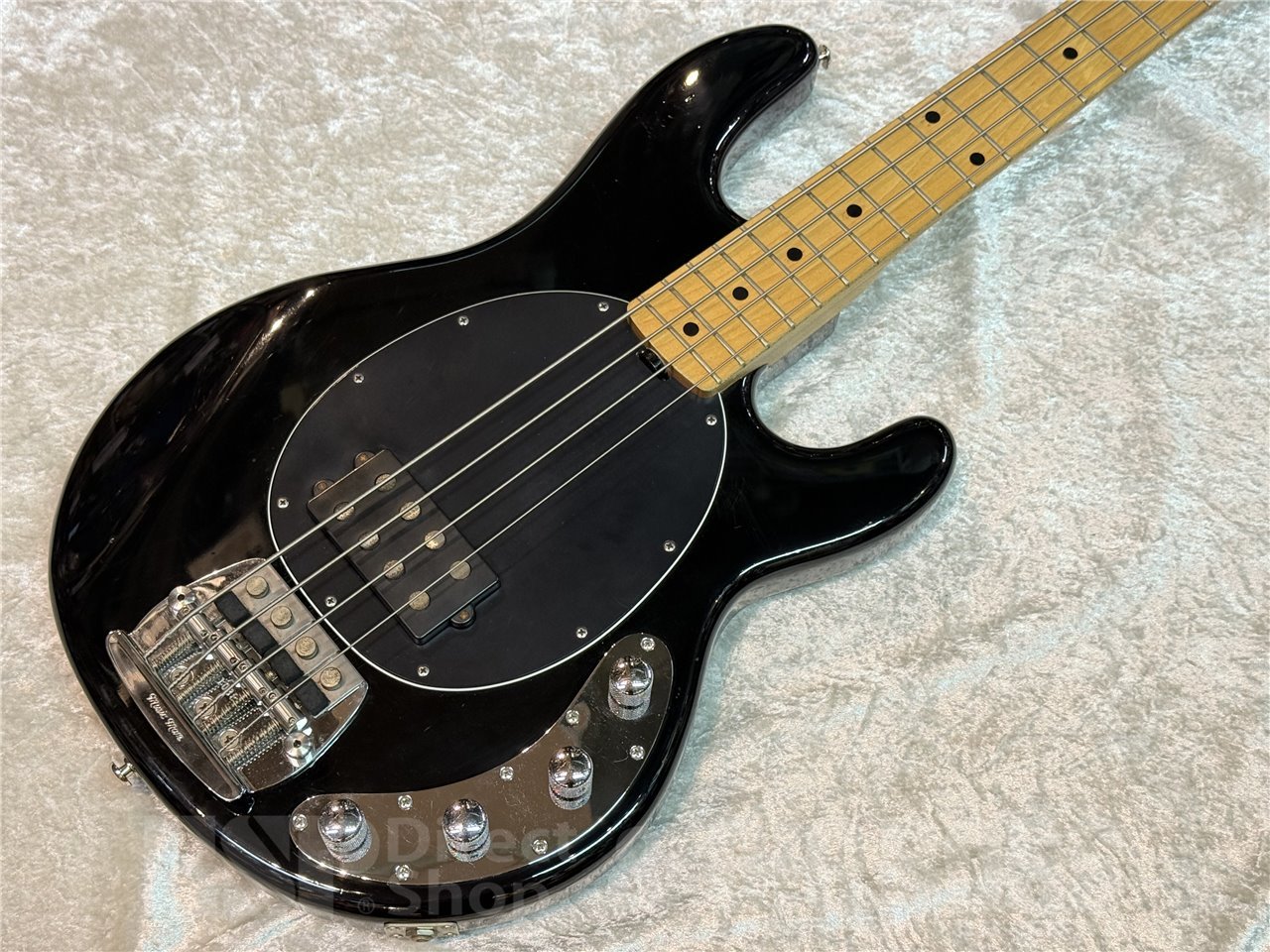 【即納可能】 MUSIC MAN(ミュージックマン) StingRay EX (Black)広島店