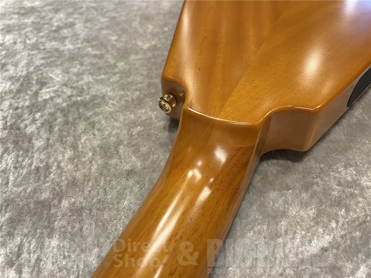 【即納可能】Epiphone（エピフォン）1958 Korina Flying V（Aged Natural）　名古屋店