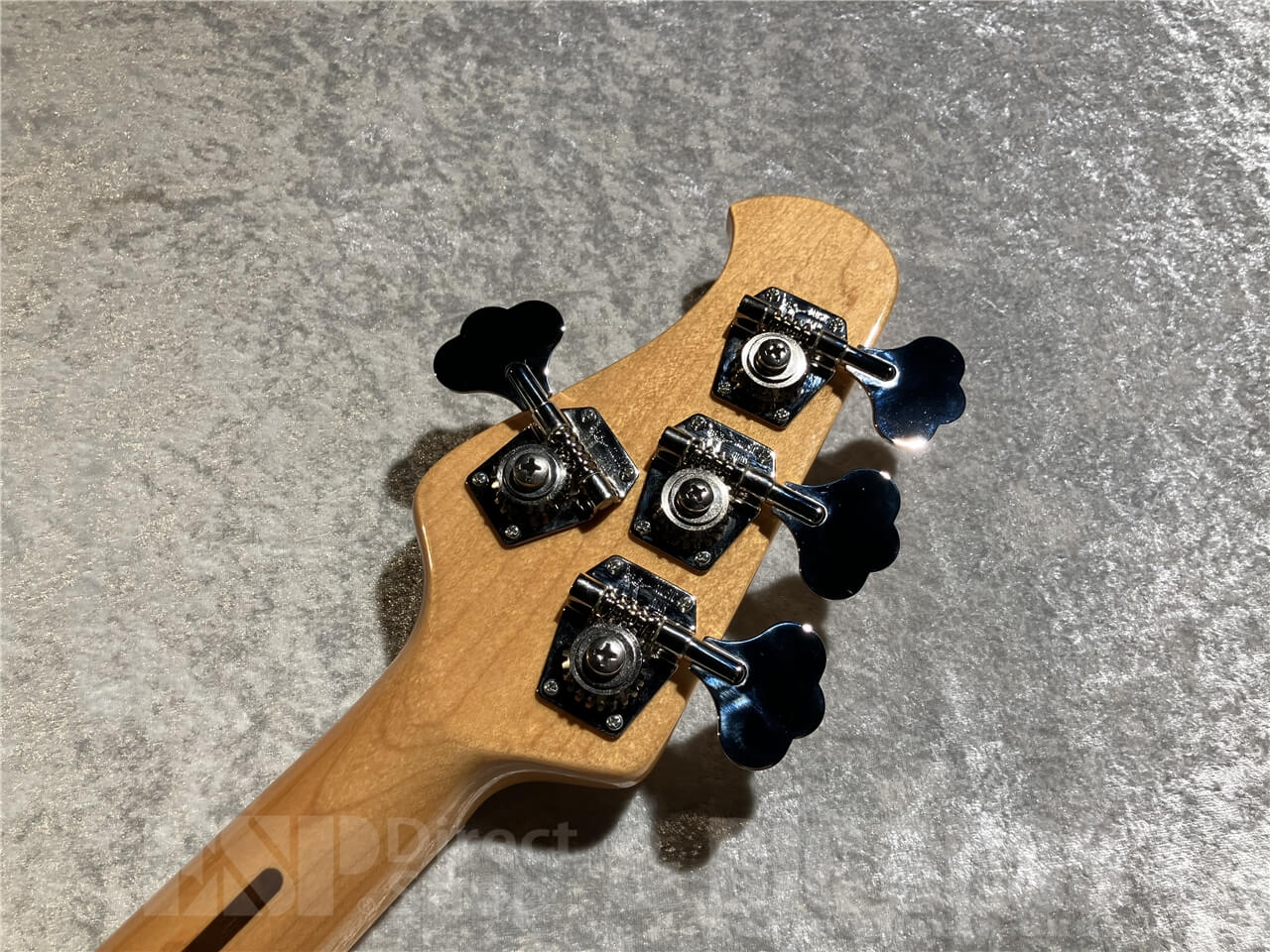 【即納可能】MUSICMAN(ミュージックマン) Retro '70s StingRay Bass (Vintage Sunburst) 札幌店