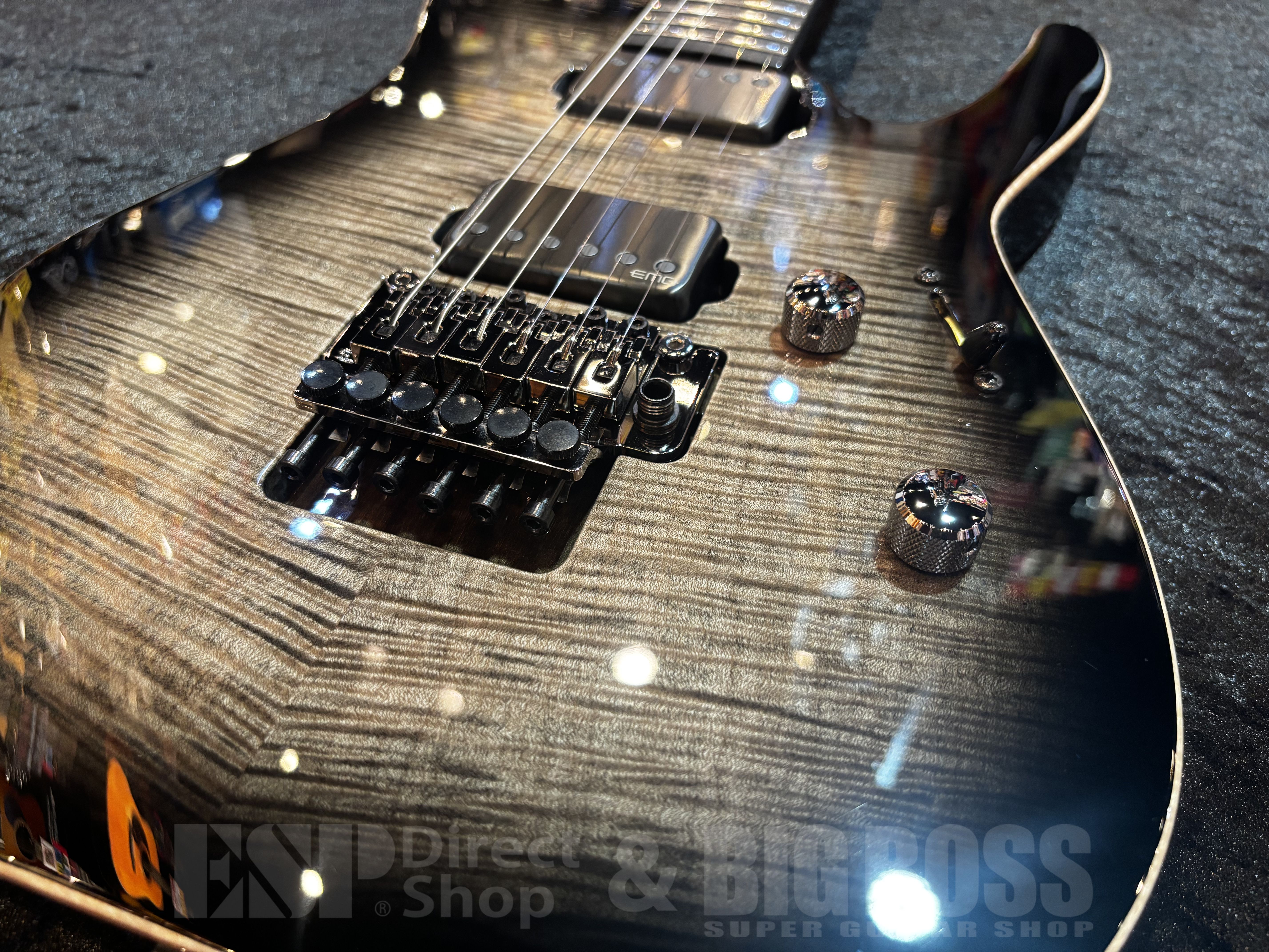 ESP (イーエスピー)M-II CTM FR/FM【Charcoal Burst w/White Pearl Black】福岡店