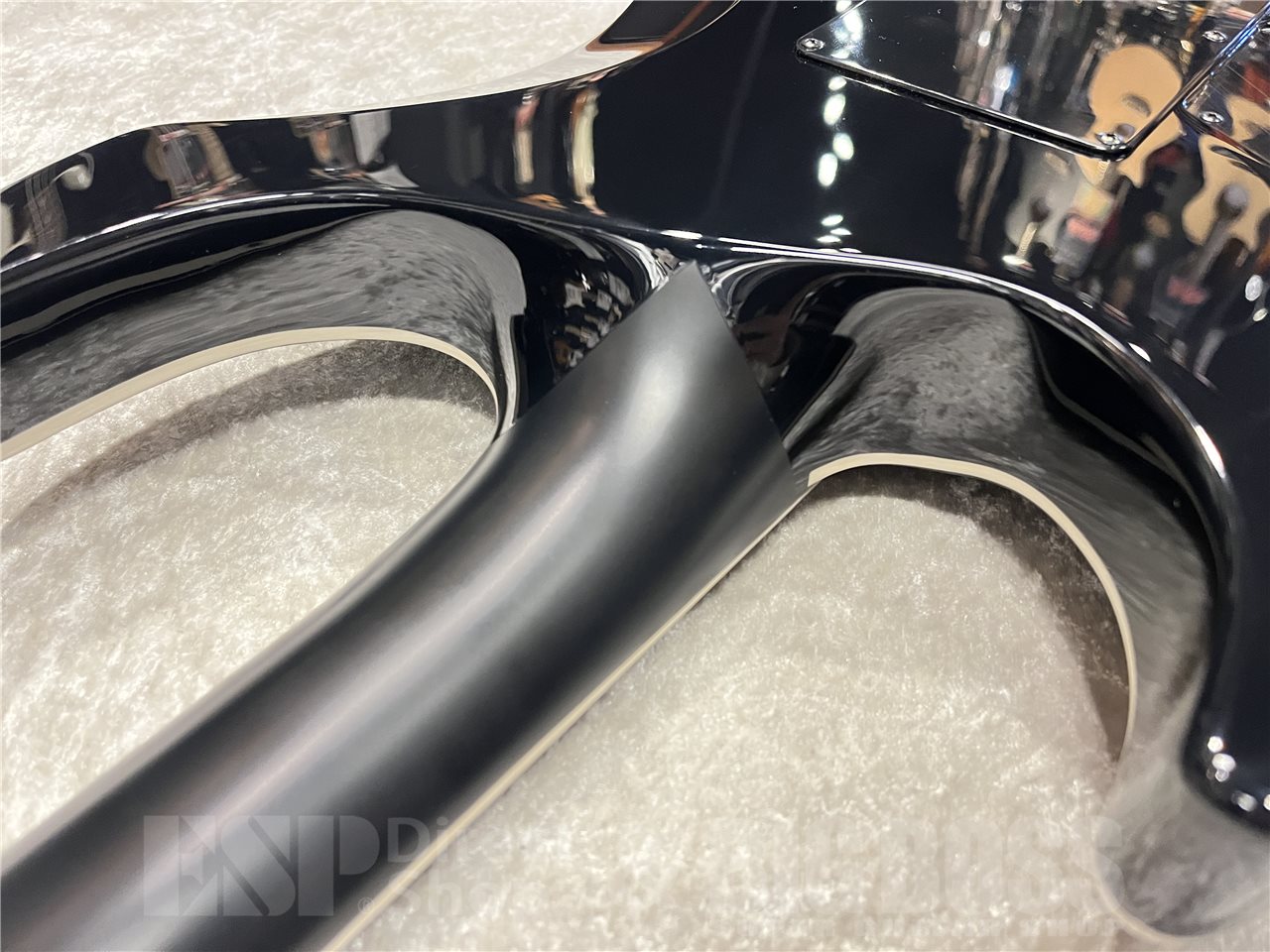 【即納可能】E-II（イーツー）HORIZON FR-II（See Thru Black Sunburst）　名古屋店