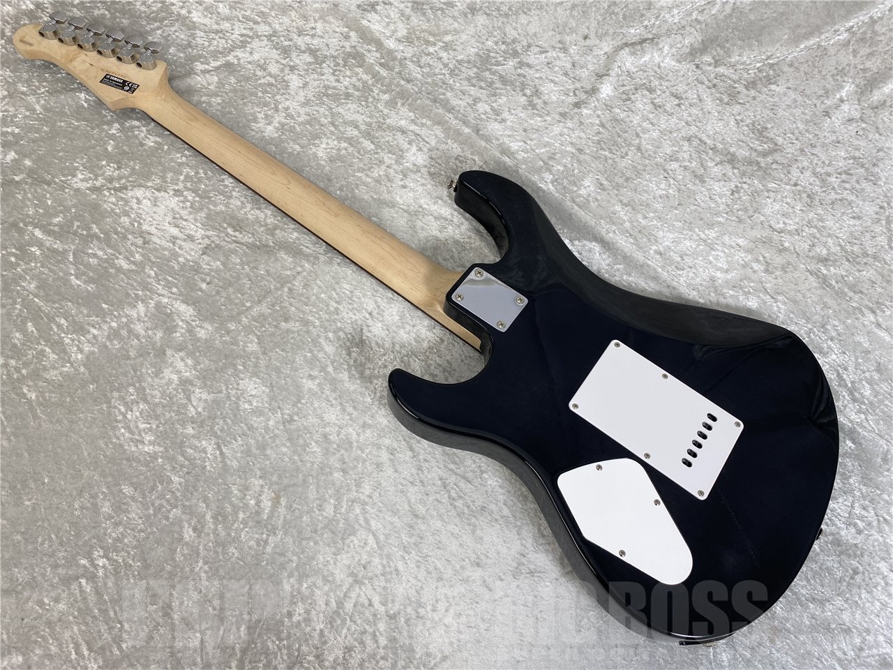 【即納可能】YAMAHA(ヤマハ) PACIFICA212VFM (TBL/Translucent Black) お茶の水駅前店(東京)