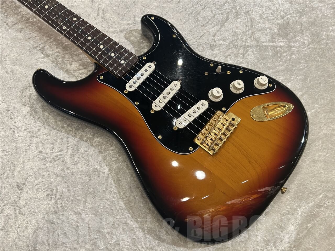 【即納可能/お客様委託品】 Fender Japan (フェンダージャパン) ST62G-80TX / 3 Tone Sunburst 仙台店