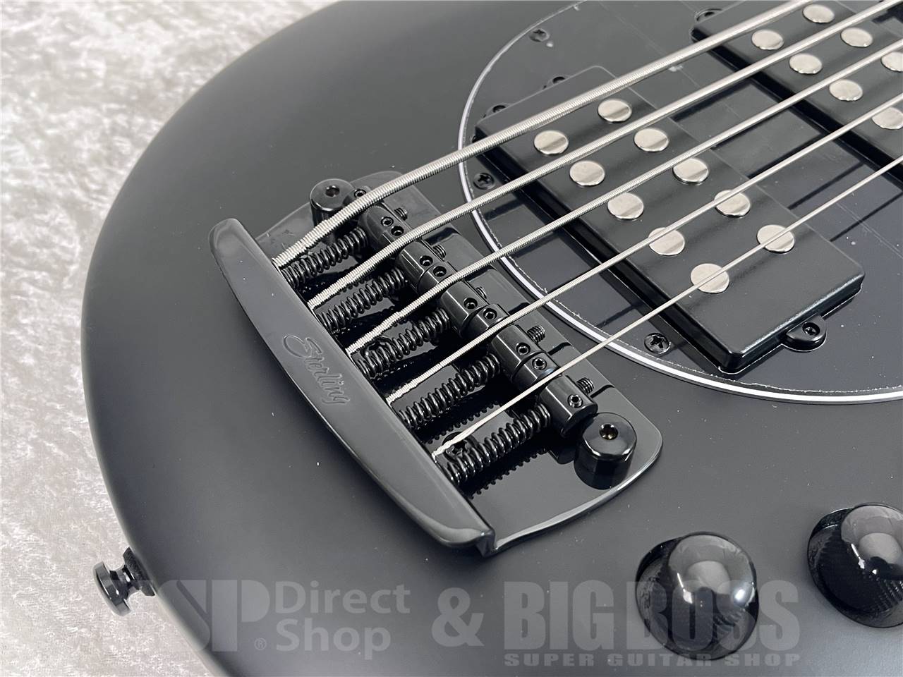 【即納可能】Sterling by MUSICMAN(スターリン)  BONGO5-SBK-R2 (Stealth Black) お茶の水駅前店・別館