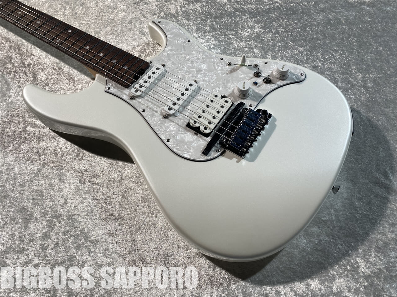 【即納可能】EDWARDS(エドワーズ) E-SNAPPER-GK-AL/R (Pearl White) 札幌店