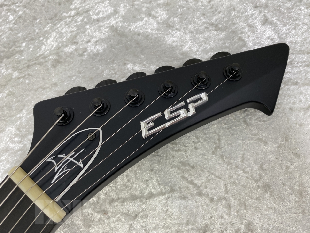 【受注生産】ESP(イーエスピー) SNAKEBYTE / Black Satin (METALLICA/James Hetfieldモデル)