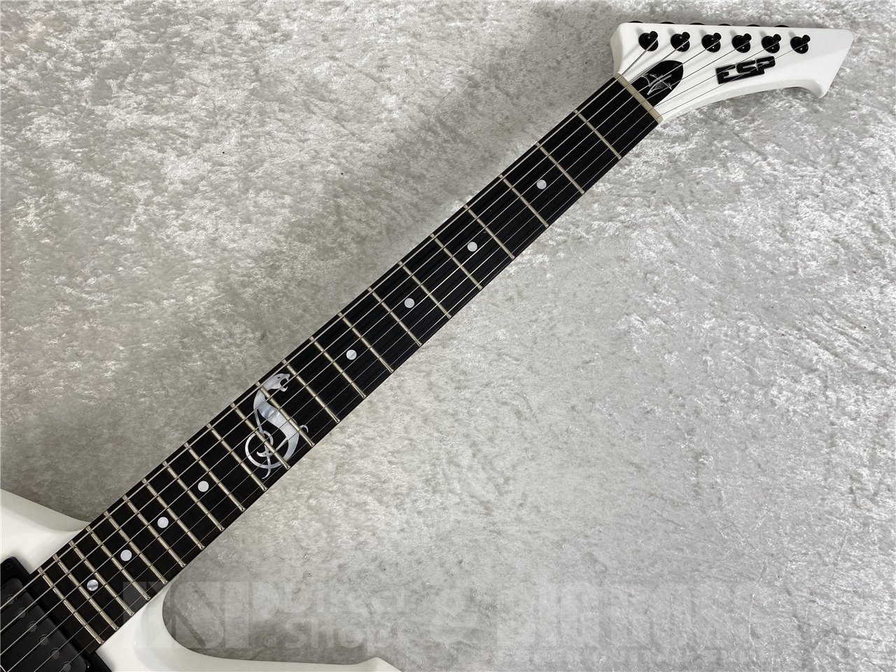 【受注生産】ESP(イーエスピー) SNAKEBYTE / Snow White (METALLICA/James Hetfieldモデル)