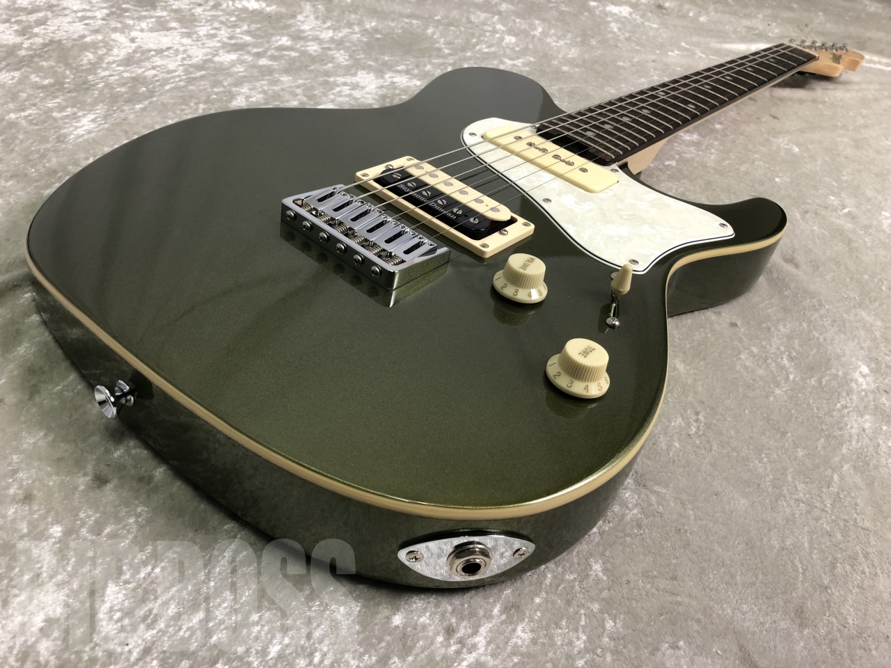 【即納可能】EDWARDS(エドワーズ) E-THROBBER (Leaf Green Metallic) お茶の水駅前店(東京)