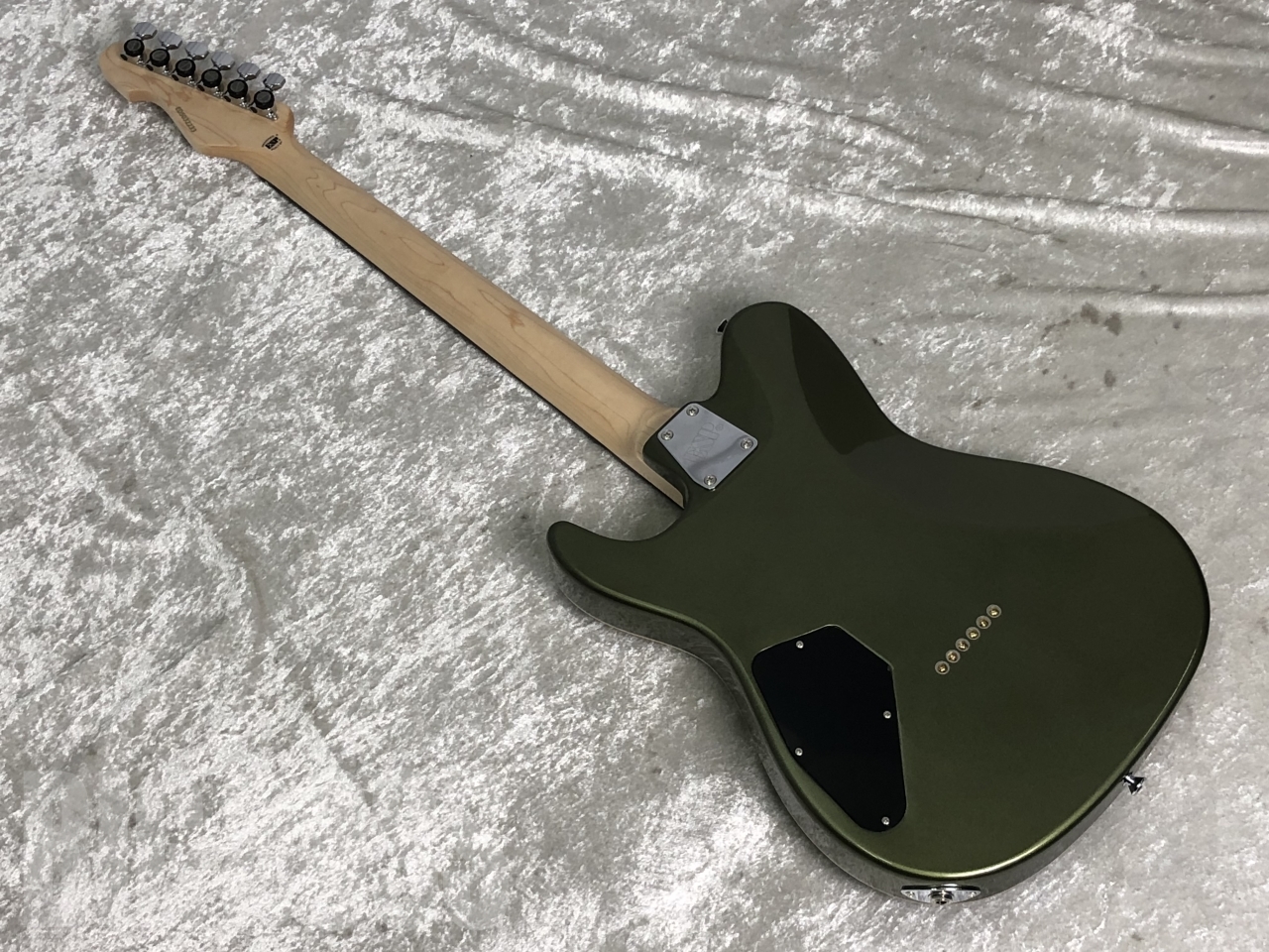 【即納可能】EDWARDS(エドワーズ) E-THROBBER (Leaf Green Metallic) お茶の水駅前店(東京)