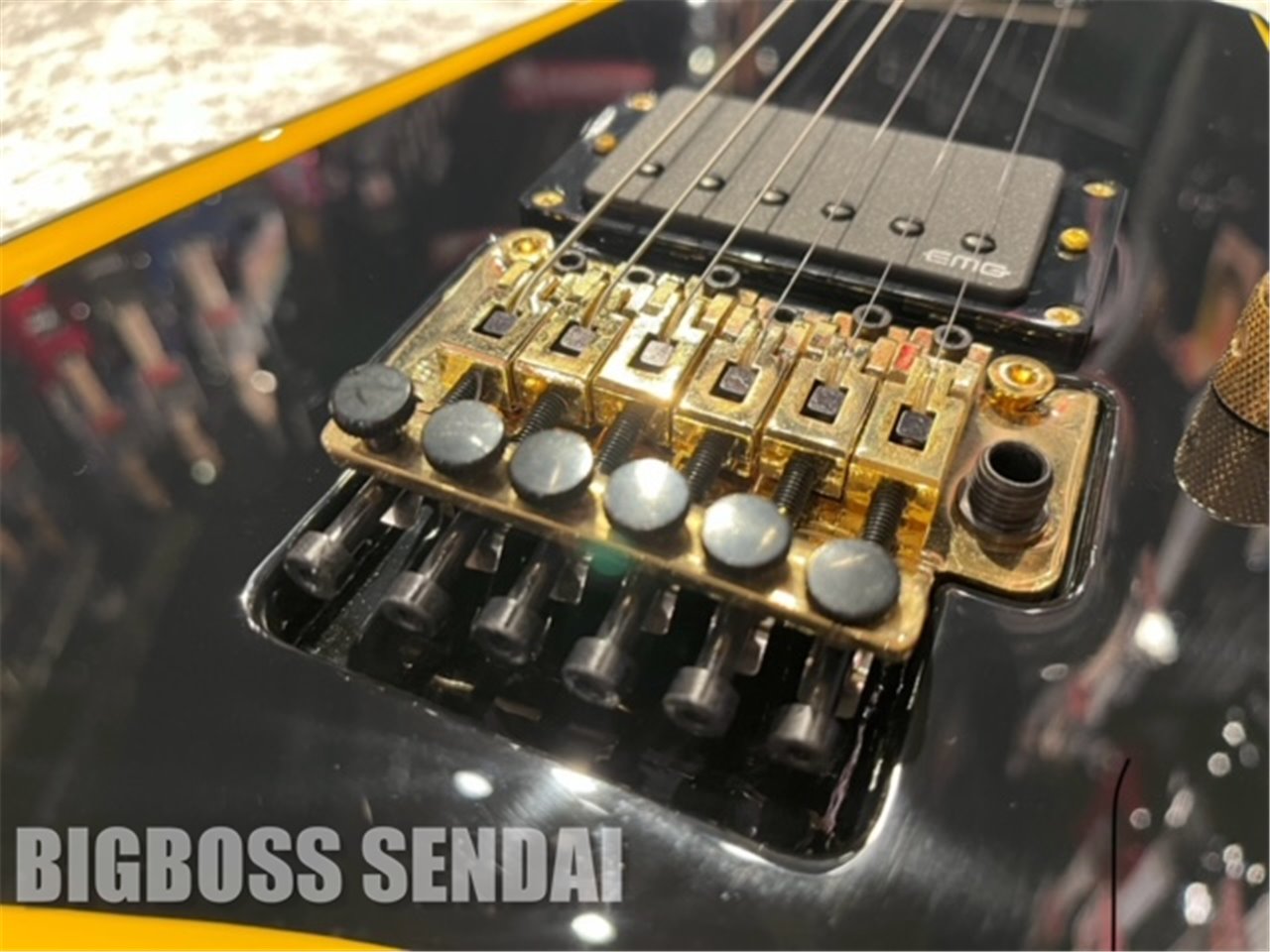 【即納可能】EDWARDS(エドワーズ)E-ALEXI ARROW HEAD Alexi Laiho Model / Black with Yellow Stripe 仙台店