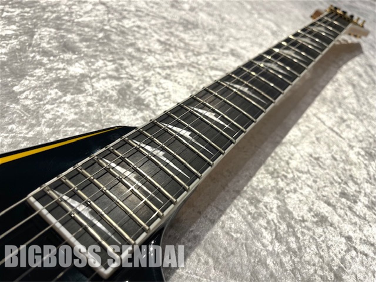 【即納可能】EDWARDS(エドワーズ)E-ALEXI ARROW HEAD Alexi Laiho Model / Black with Yellow Stripe 仙台店