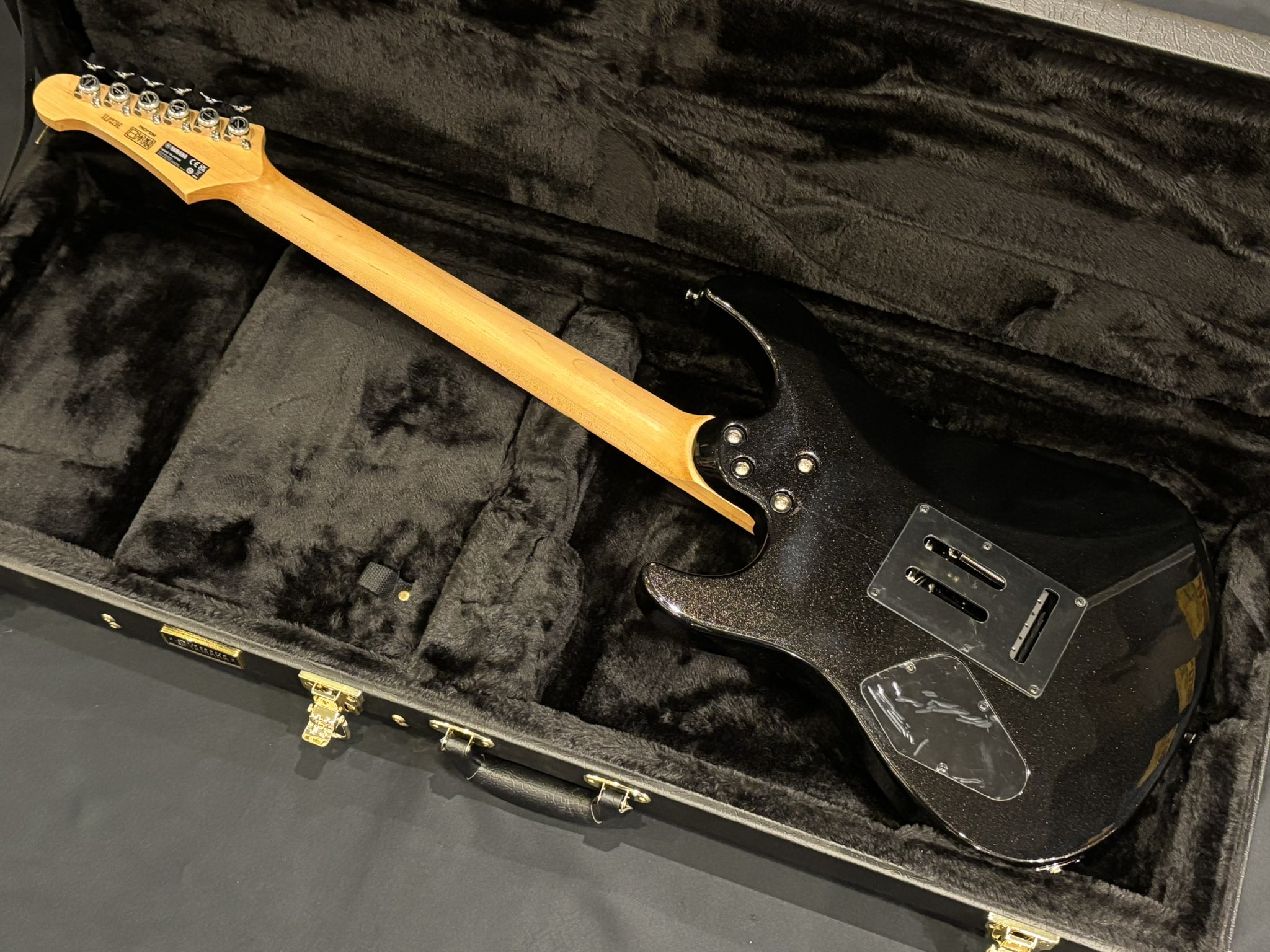 【即納可能】YAMAHA(ヤマハ)PACIFICA PROFESSIONAL PACP12 / Black Mtallic 京都店