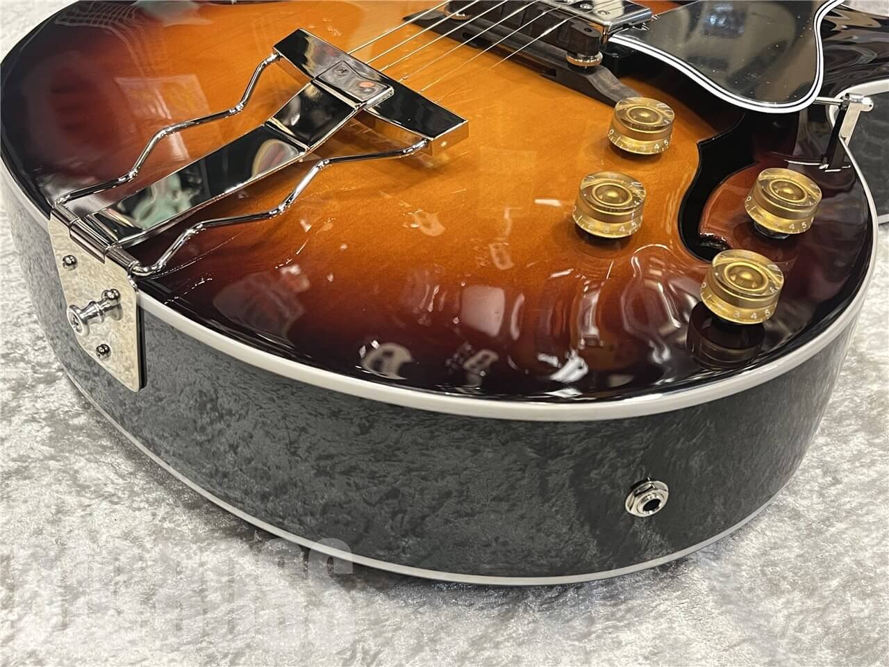 【即納可能】EDWARDS（エドワーズ）E-FA-LTD（Sunburst）　名古屋店