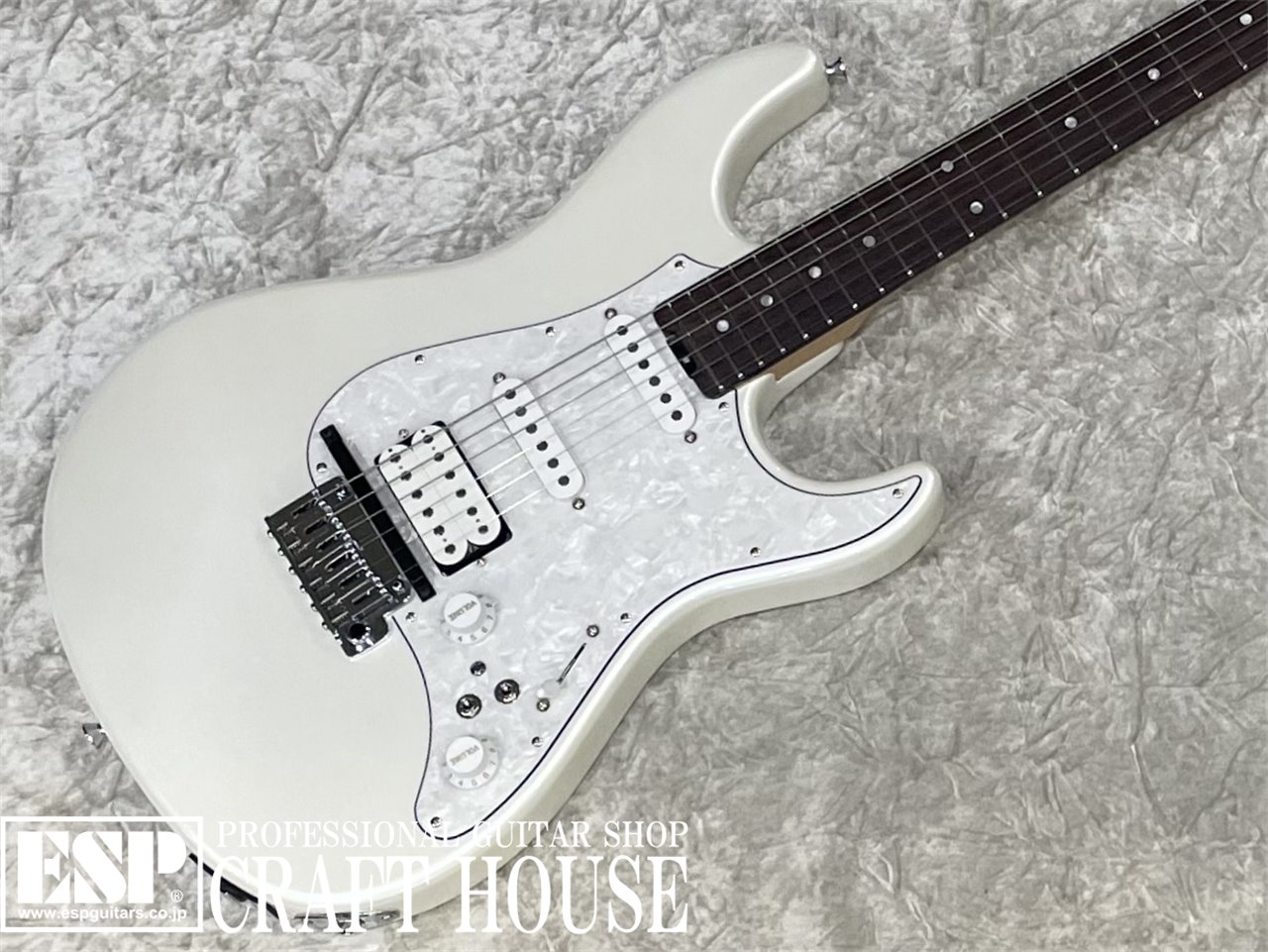 【即納可能】EDWARDS E-SNAPPER-GK-AL/R / Pearl White　渋谷店