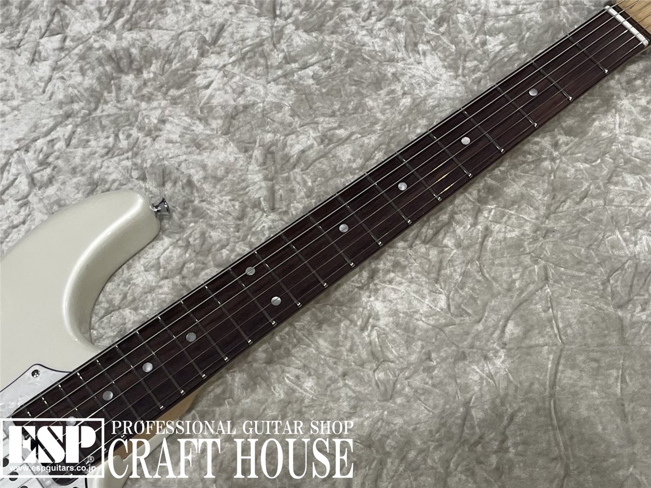 【即納可能】EDWARDS E-SNAPPER-GK-AL/R / Pearl White　渋谷店