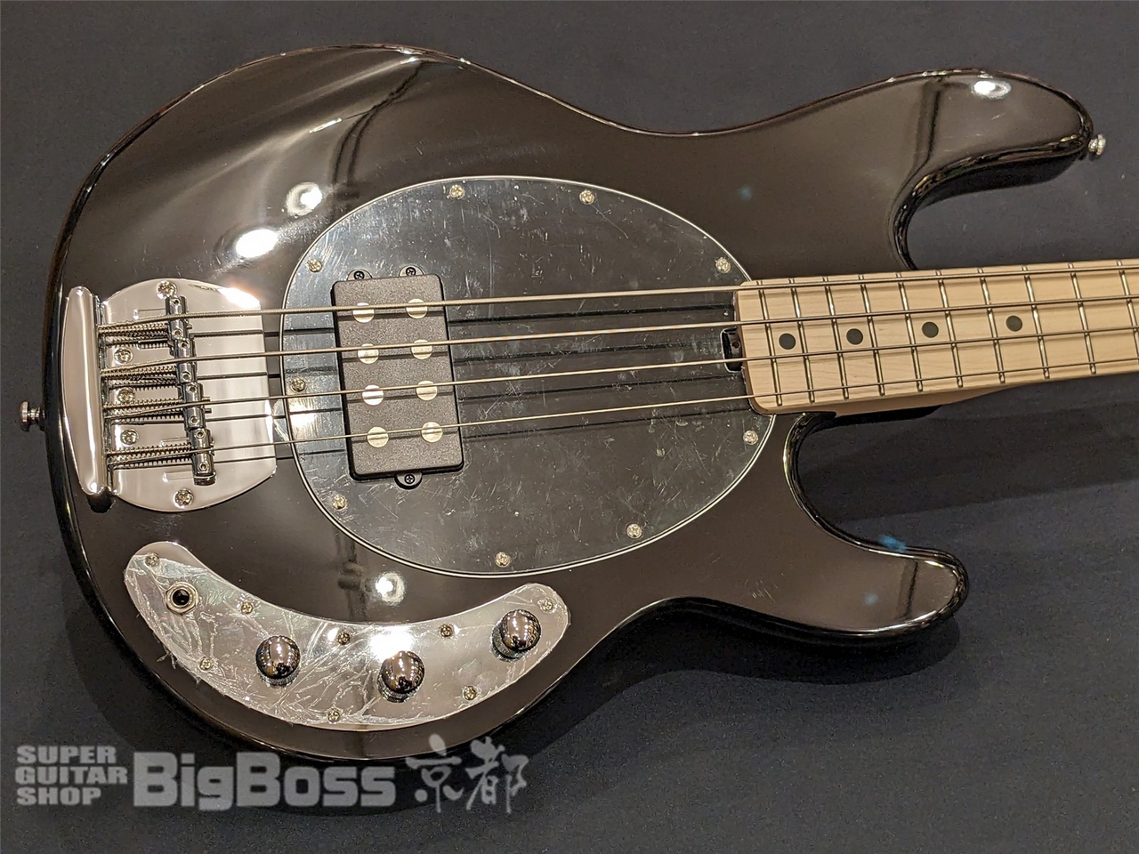 【即納可能】Sterling by MUSIC MAN(スターリンバイミュージックマン) SUB STINGRAY RAY4 / Black 京都店