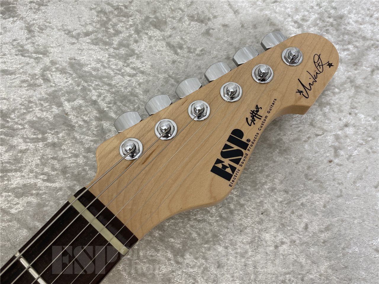 【即納可能】ESP(イーエスピー) SNAPPER Fujioka Custom (藤岡幹大モデル) お茶の水駅前店(東京)