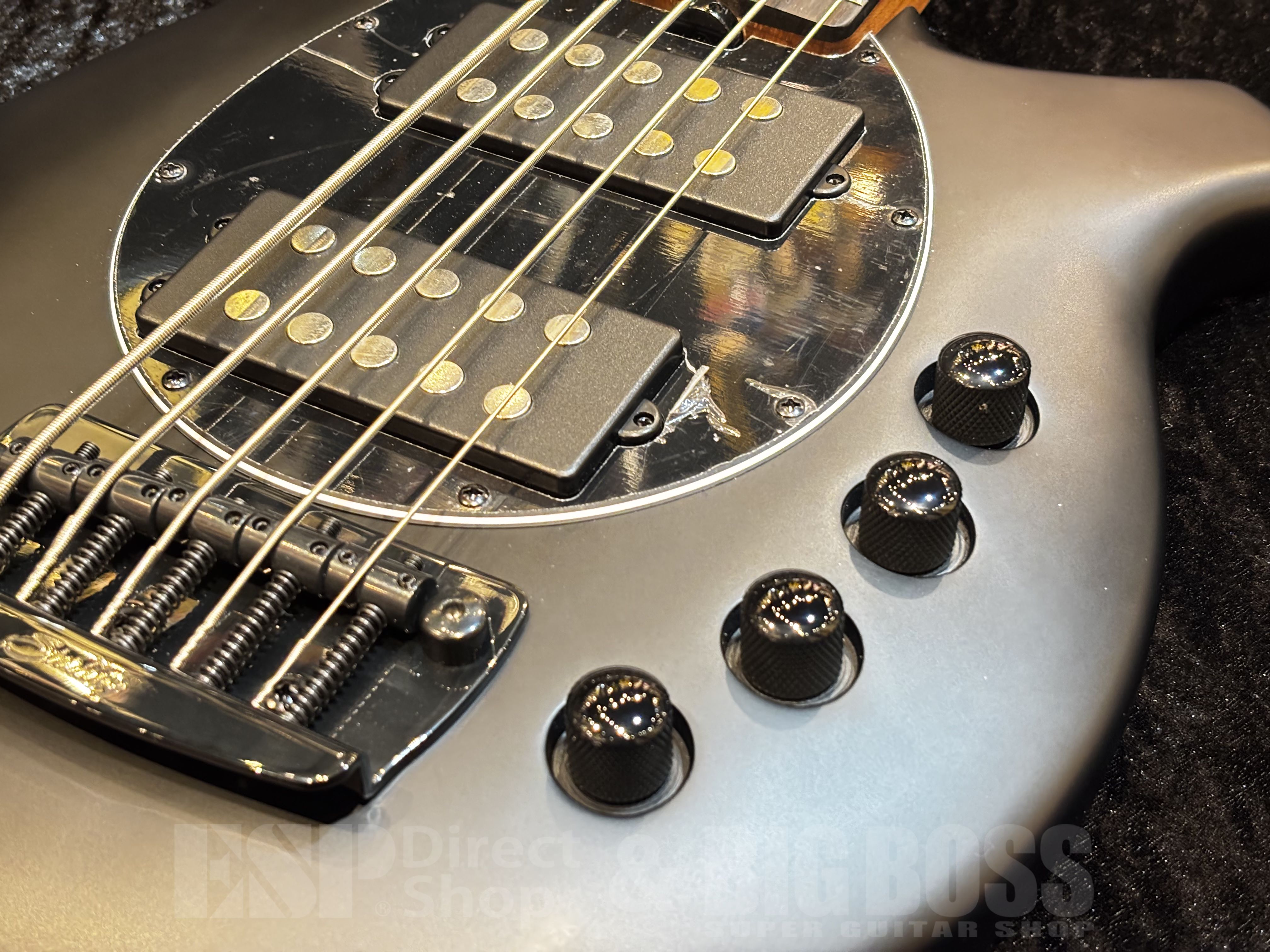 【即納可能】Sterling by MUSICMAN(スターリン) BONGO5-SBK-R2【Stealth Black】福岡店