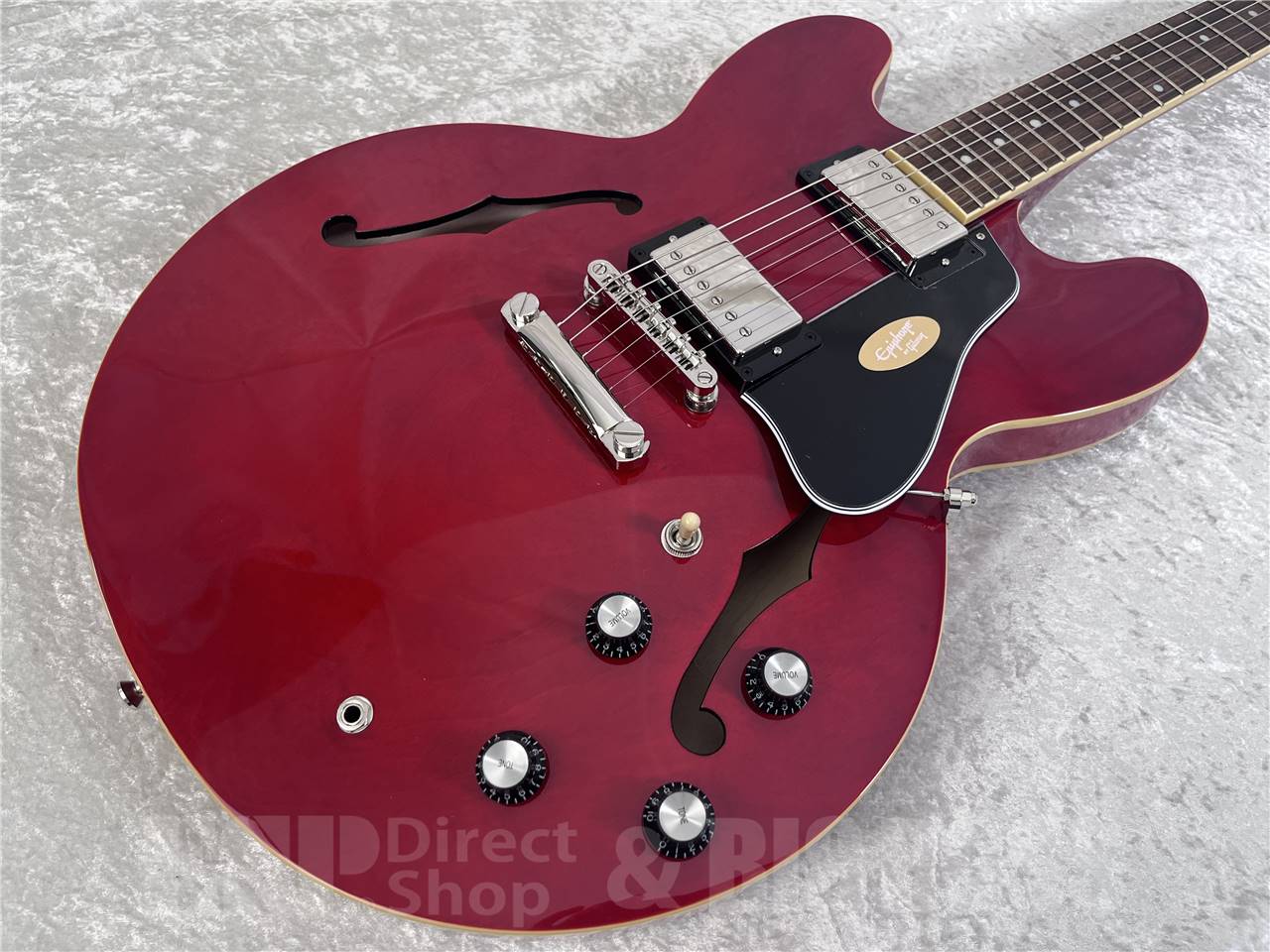 【即納可能】Epiphone ( エピフォン )ES-335/Cherry (セミアコギター) お茶の水駅前店・別館